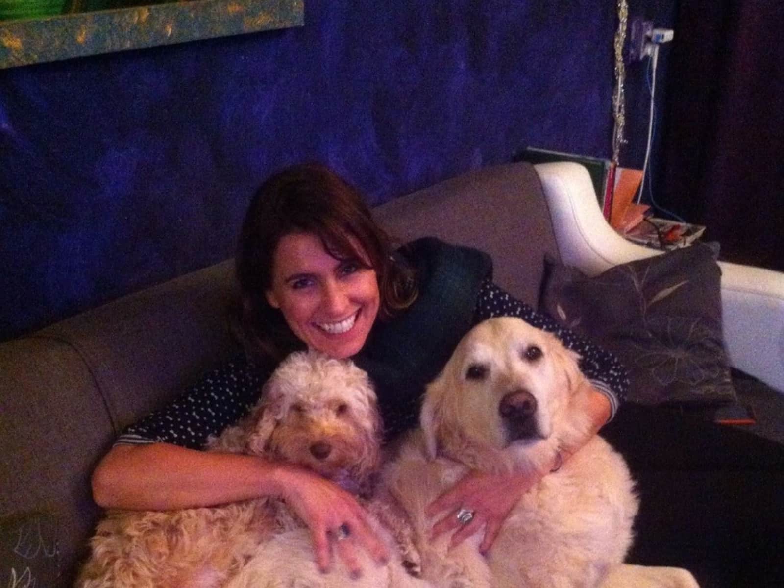 Shelley from Epsom, United Kingdom