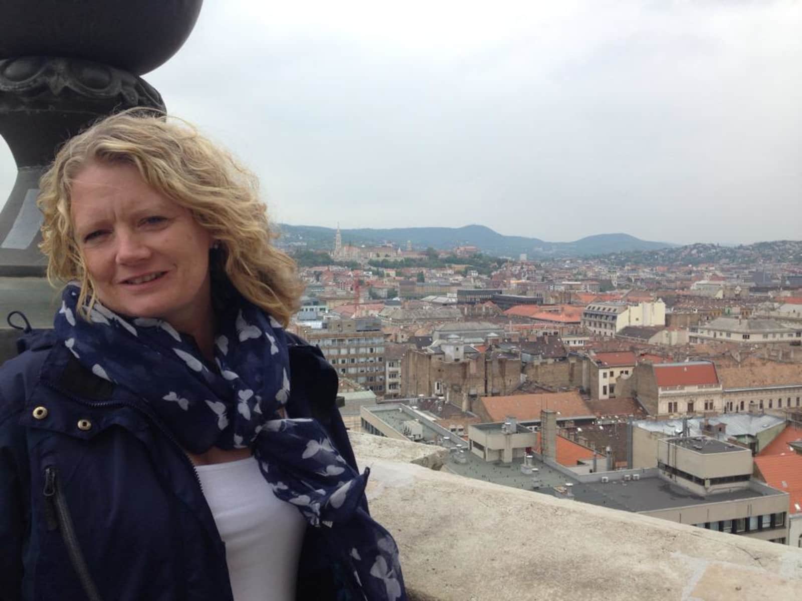 Tracy from Newbury, United Kingdom