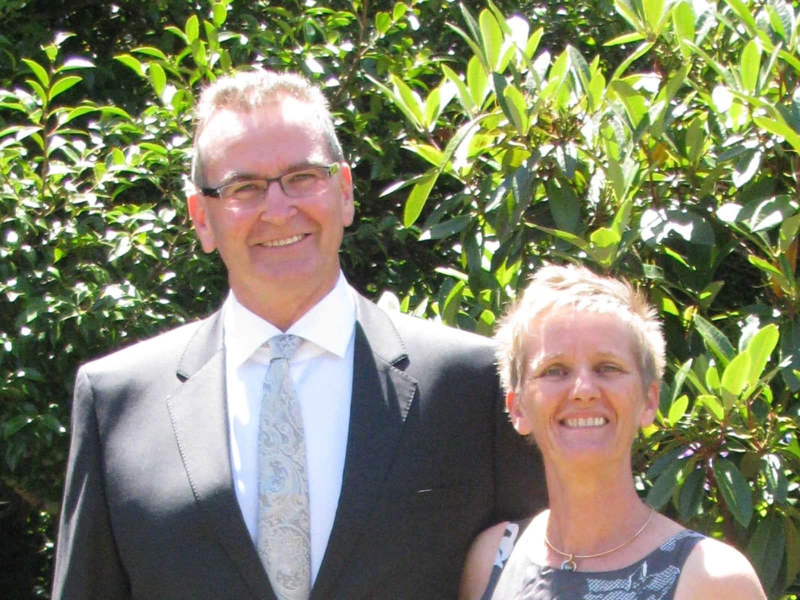 Lynsey & geoff & Geoff from Perth, Western Australia, Australia
