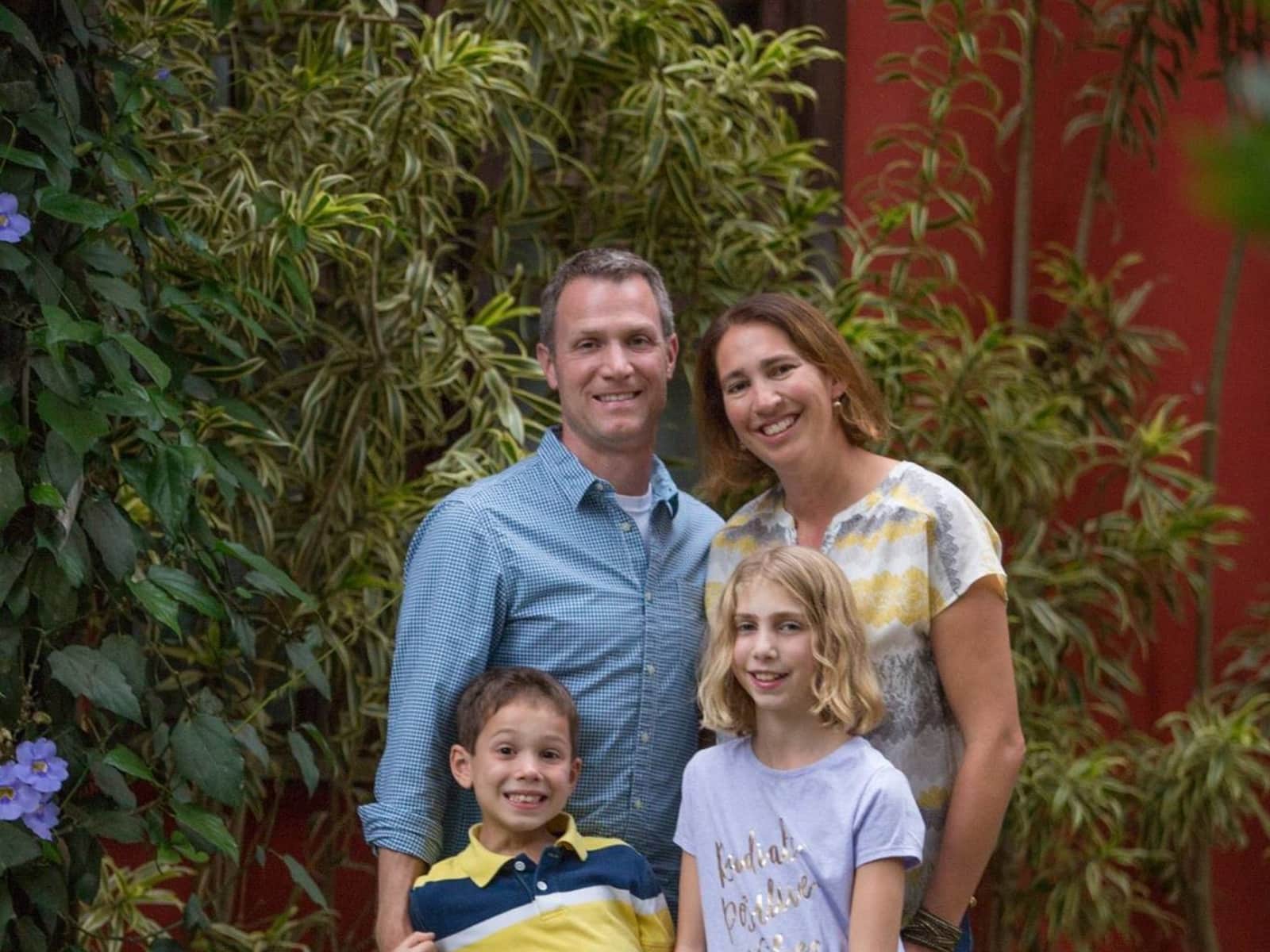 Nicole & Brett from Pittsburgh, Pennsylvania, United States