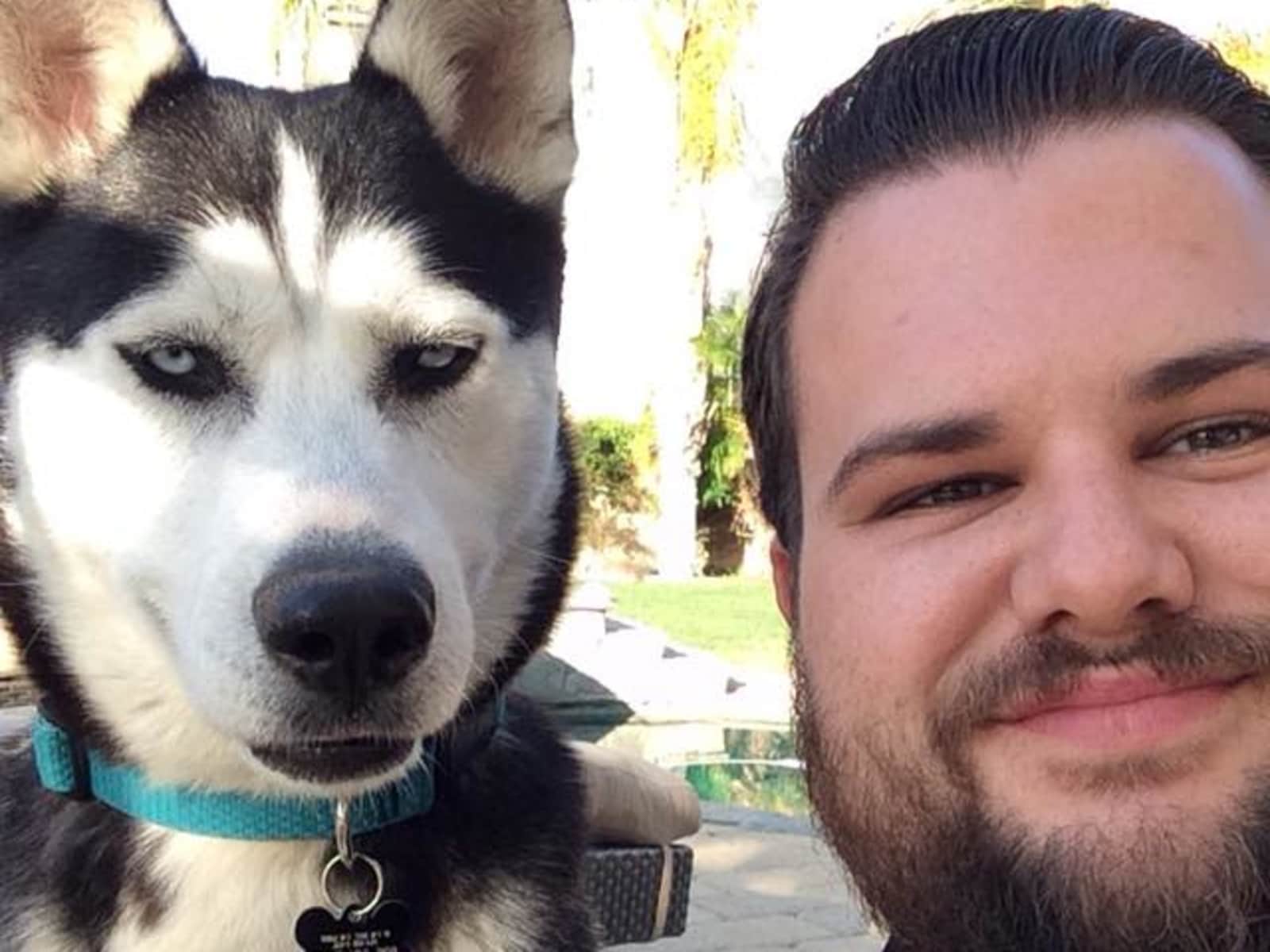 Ryan from Simi Valley, California, United States