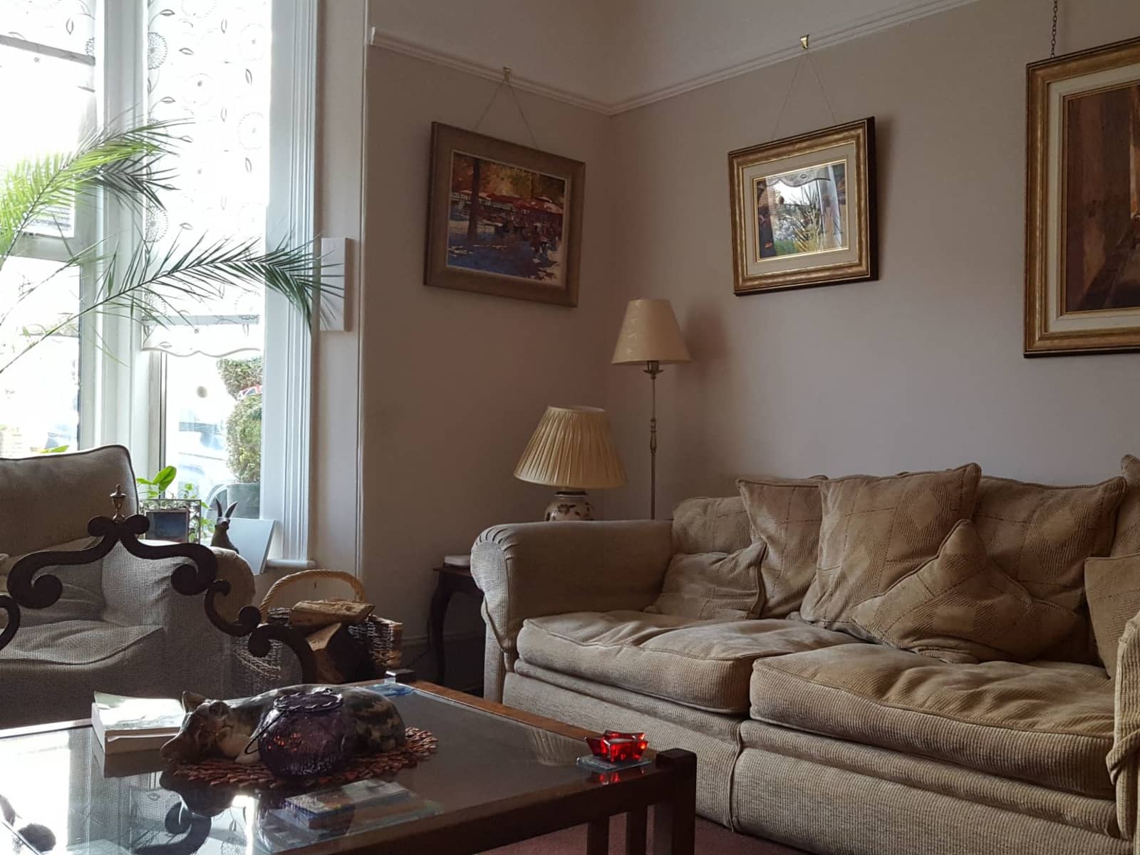 Housesitting assignment in Meopham, United Kingdom
