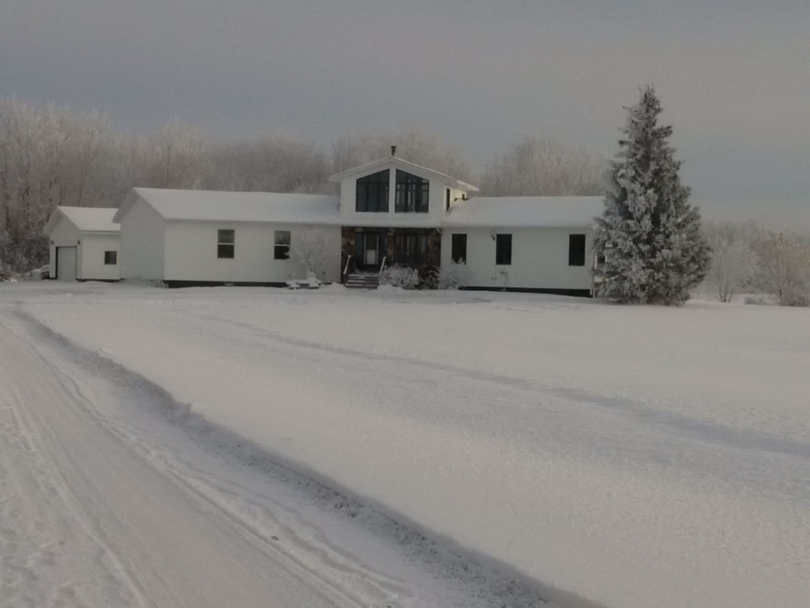 Housesitting assignment in High Level, Alberta, Canada