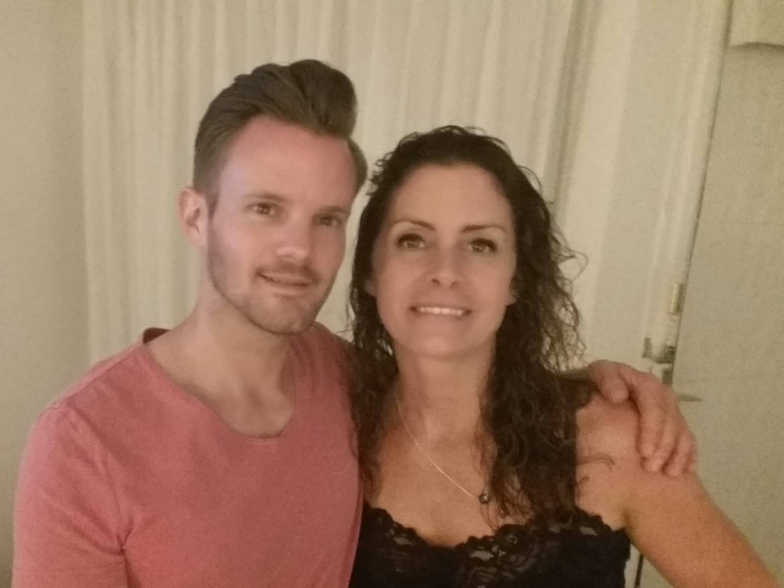 Vickie & Gareth from Newark on Trent, United Kingdom