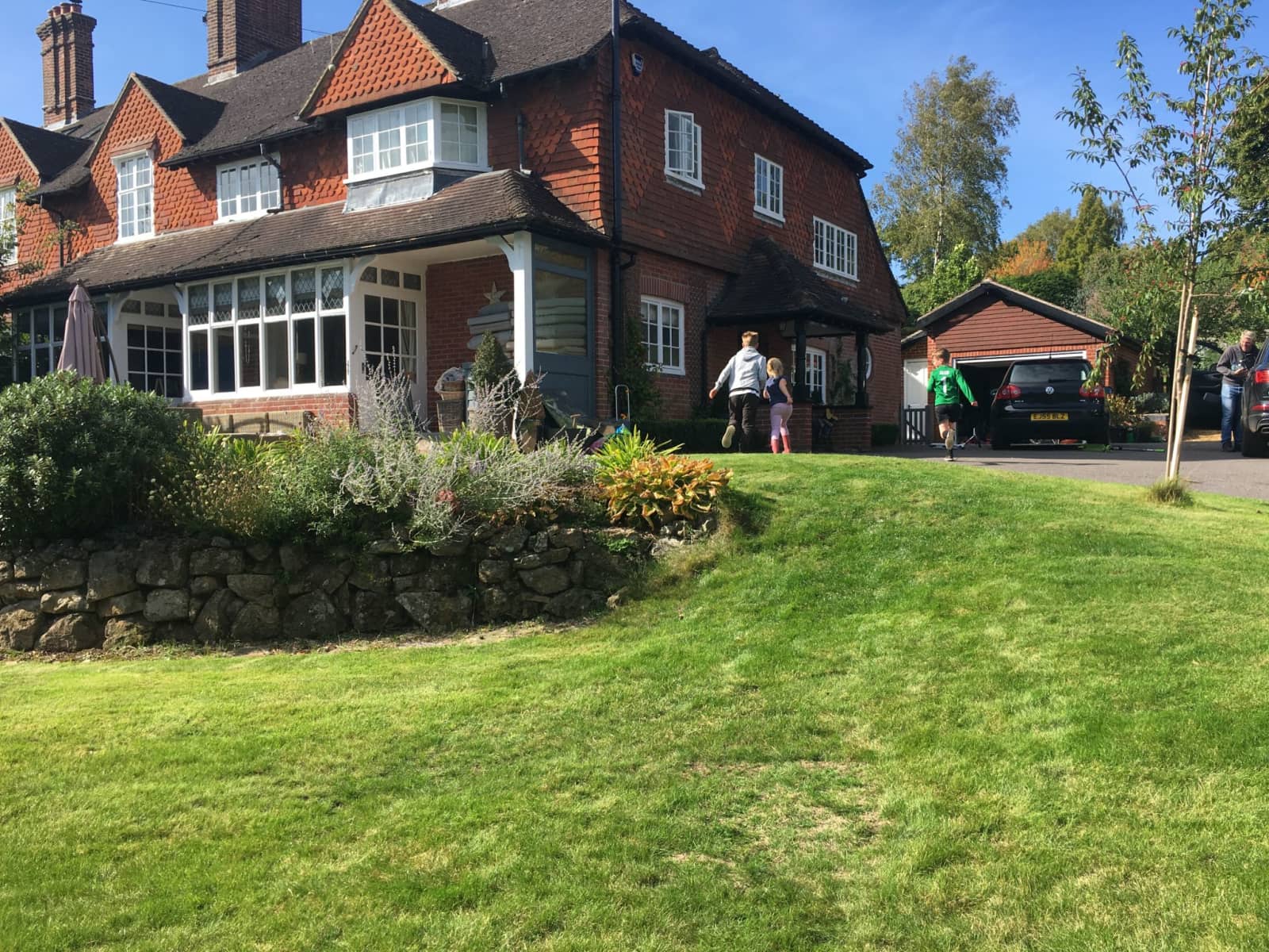 Housesitting assignment in Haslemere, United Kingdom
