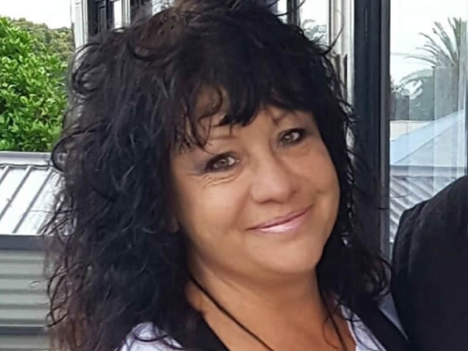 Sue from Wellington, New Zealand