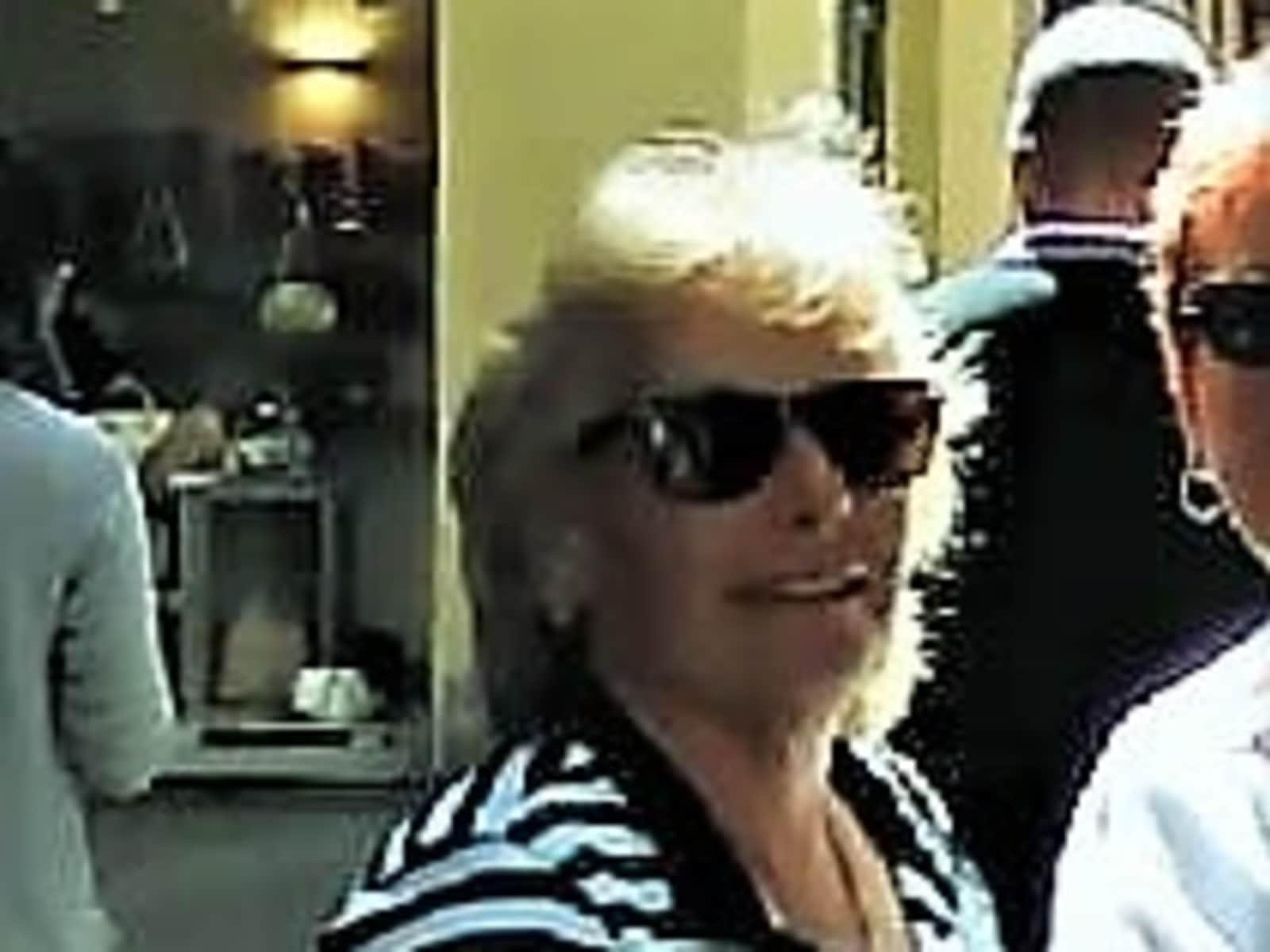 Sandra from Cave Creek, Arizona, United States