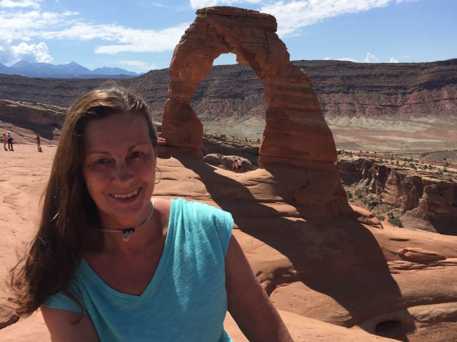 Tonya from Saint Charles, Missouri, United States