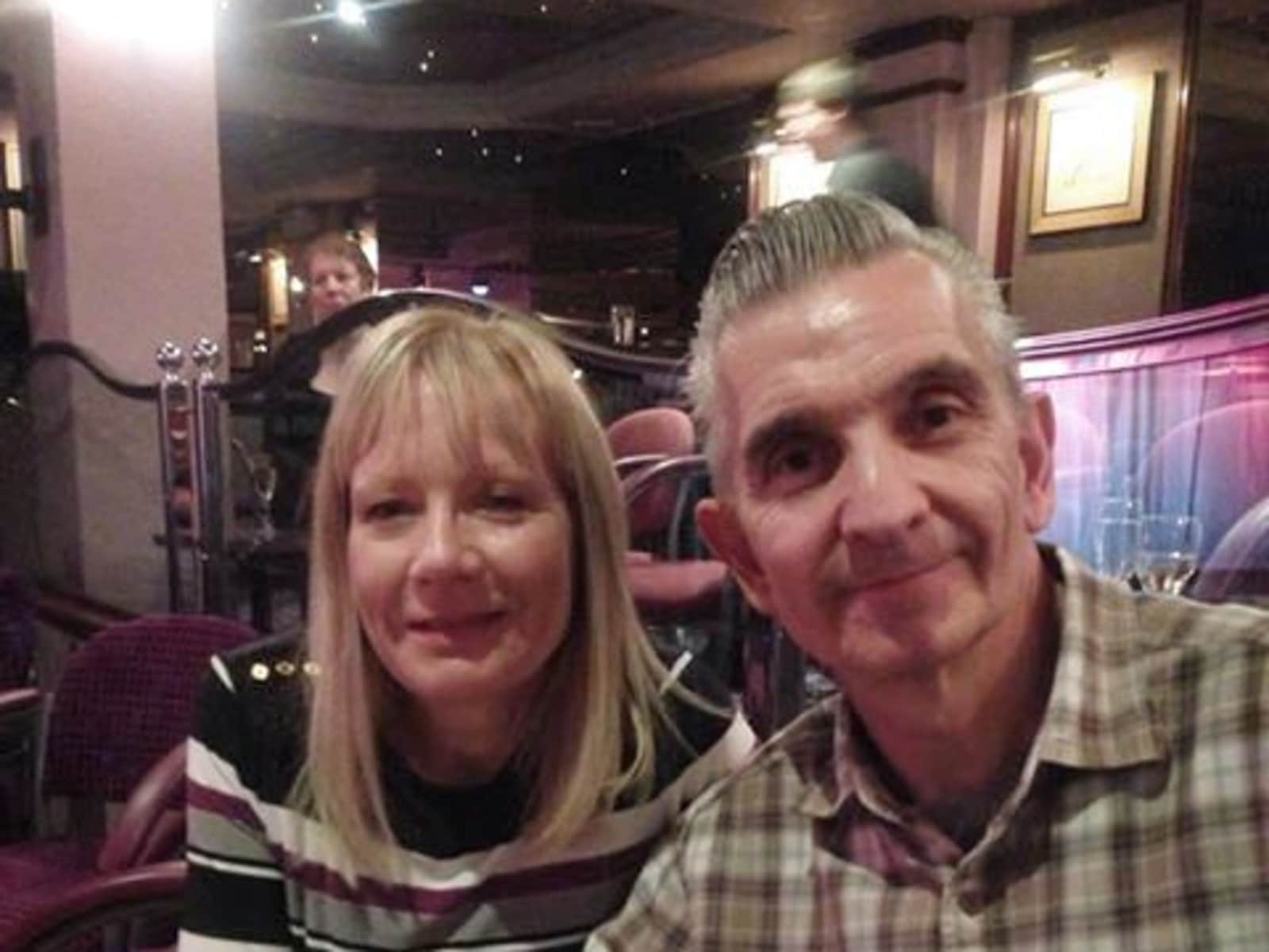 Elaine & Dave from Canvey Island, United Kingdom