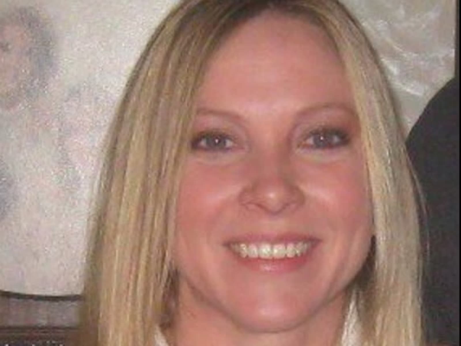 Shari from Shadyside, Ohio, United States