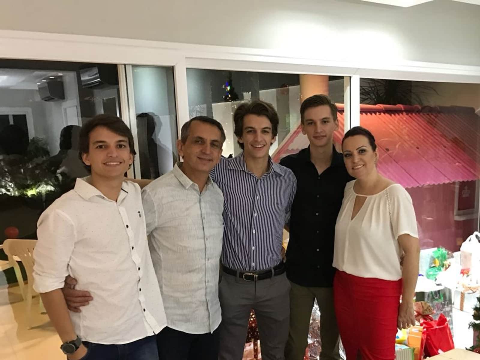 Cristiane & Gilson roberto da paz from Blumenau, Brazil