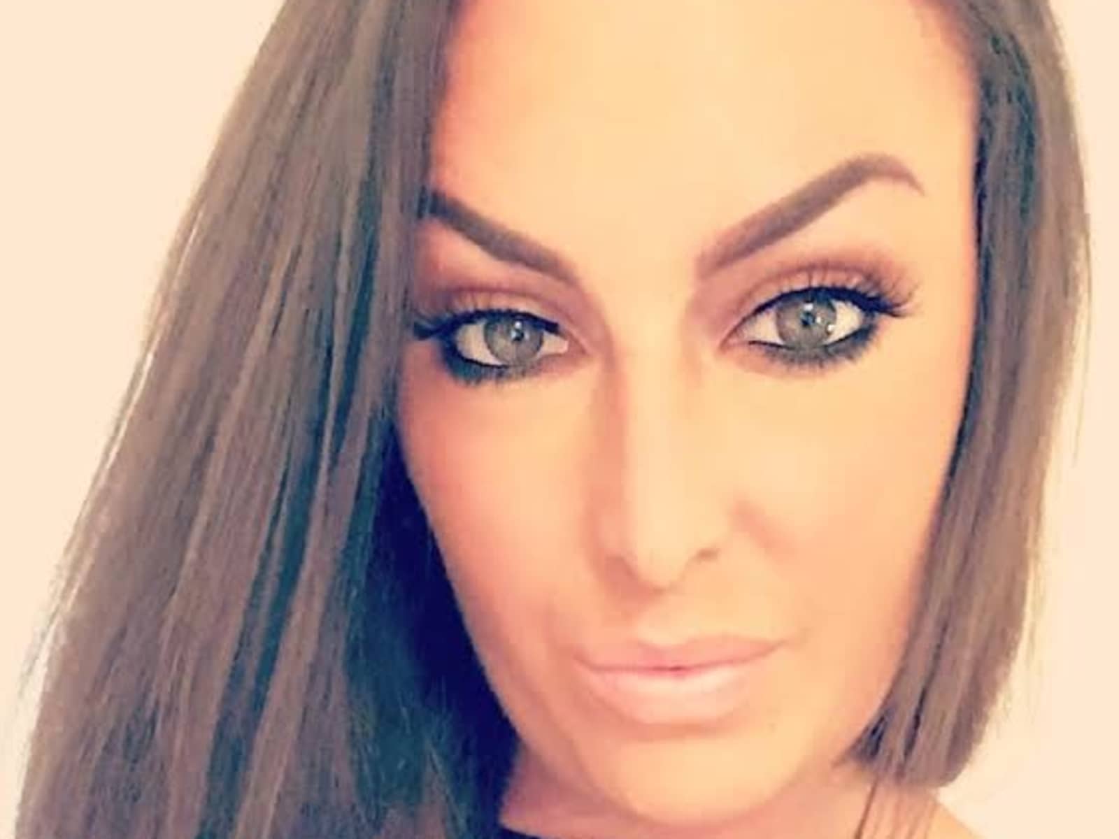 Eleanor from London, United Kingdom