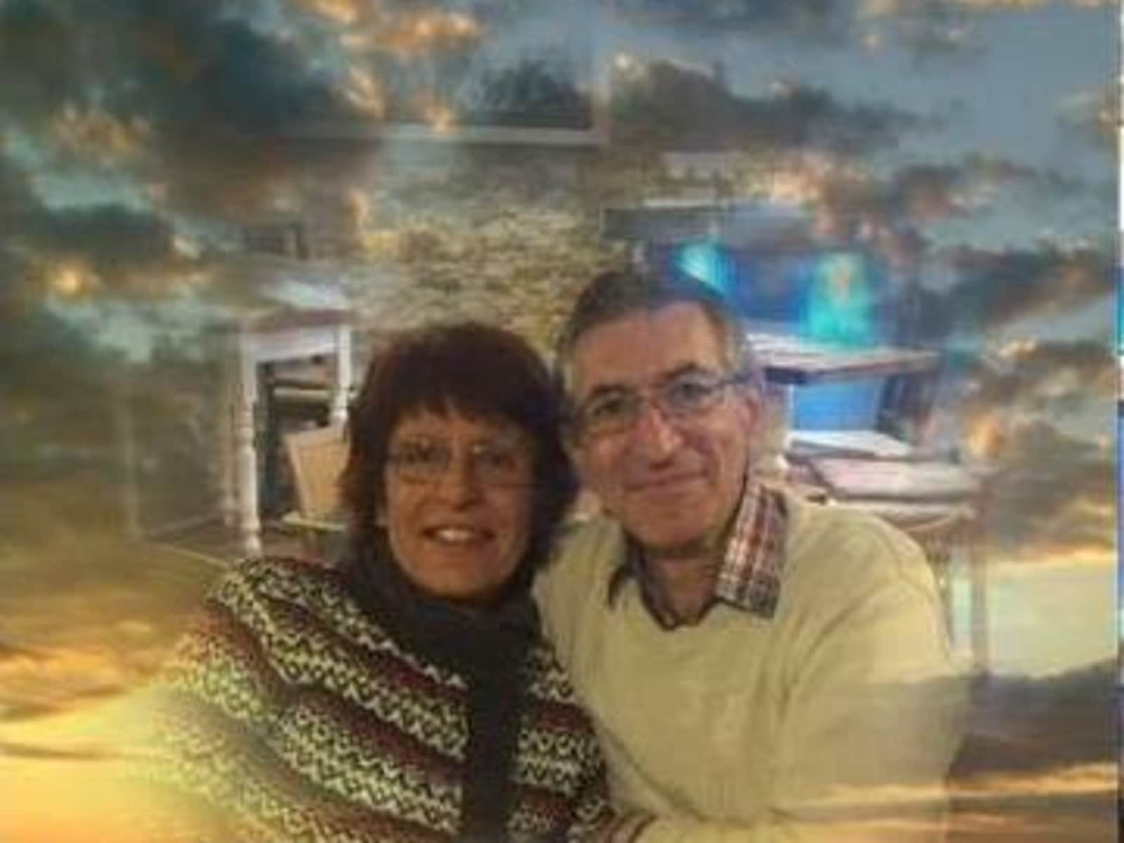 Beverley & peter & Peter from Benalmádena, Spain