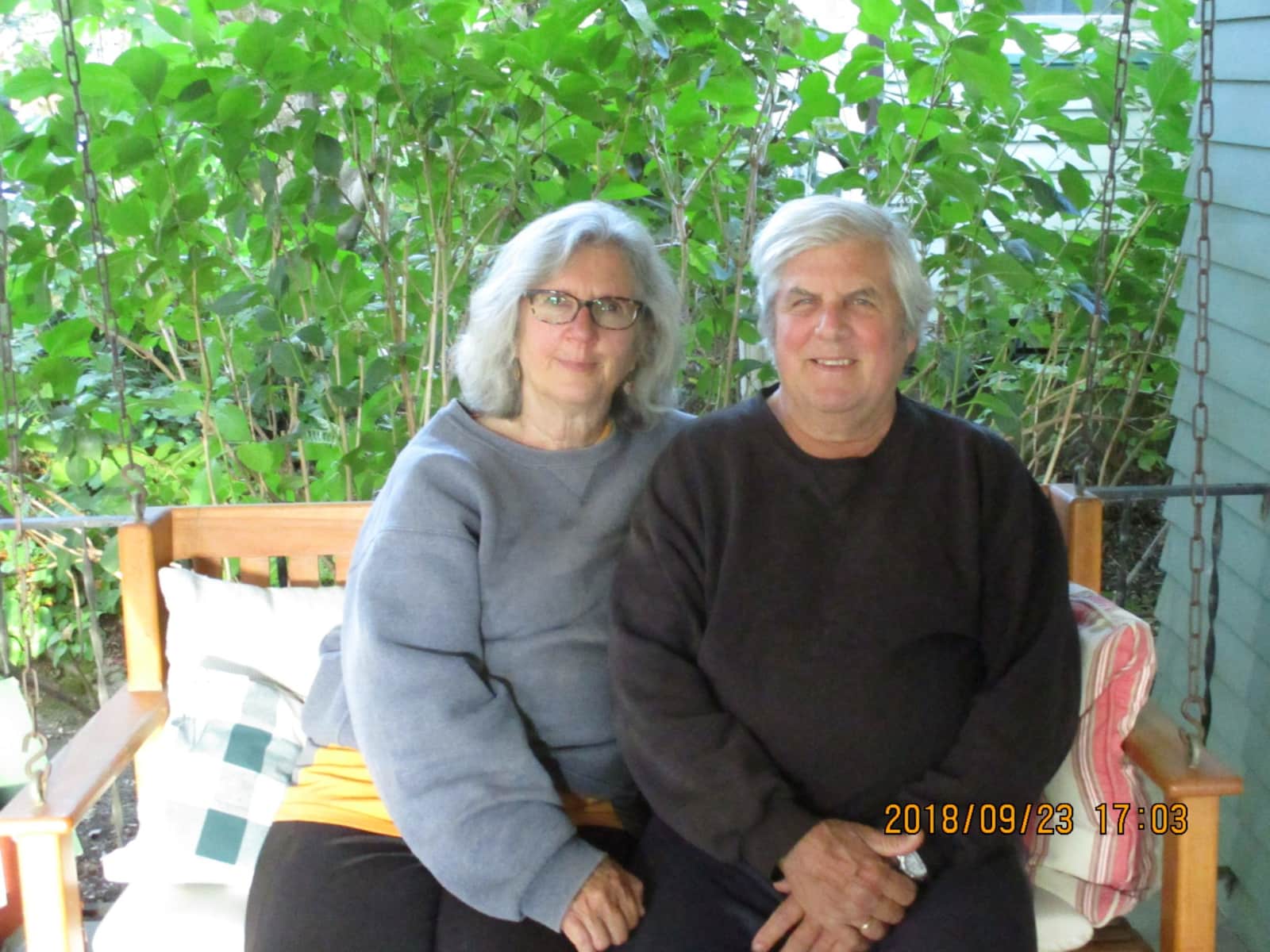 Johnyne & Robert from Portland, Oregon, United States