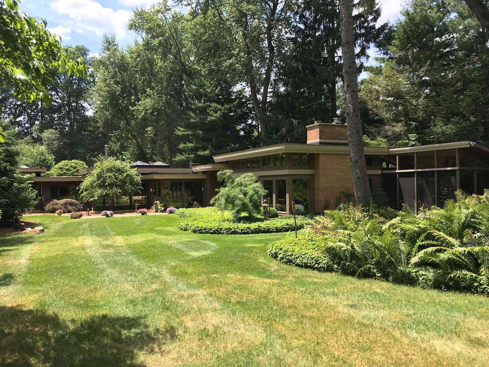 Housesitting assignment in Lansing, Michigan, United States