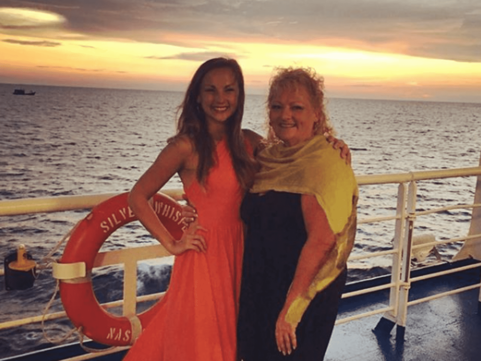 Rhiannon & Sally (mother) from Porthyrhyd, United Kingdom