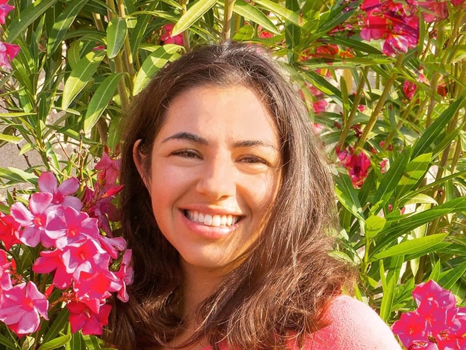 Nisha from Los Angeles, California, United States
