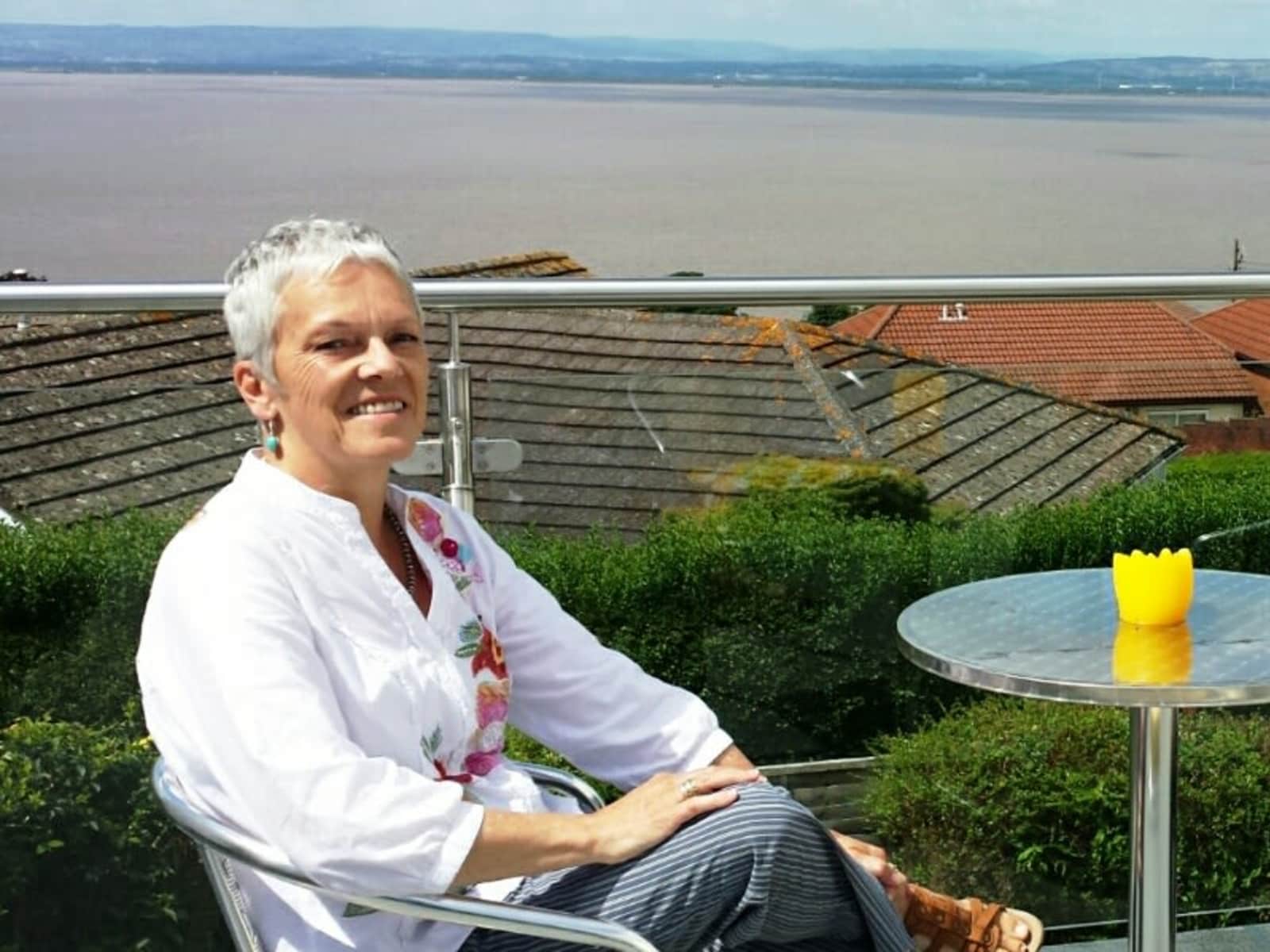 Sue from Bristol, United Kingdom