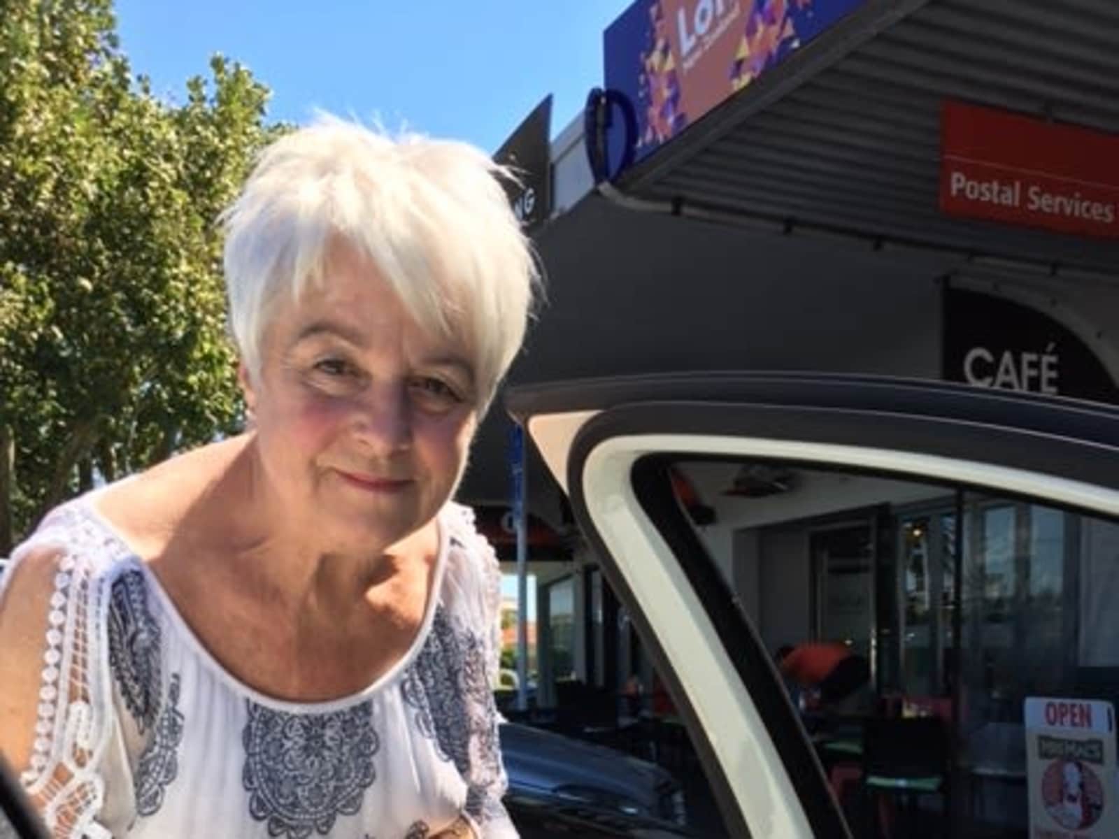 Heather from Mount Maunganui, New Zealand