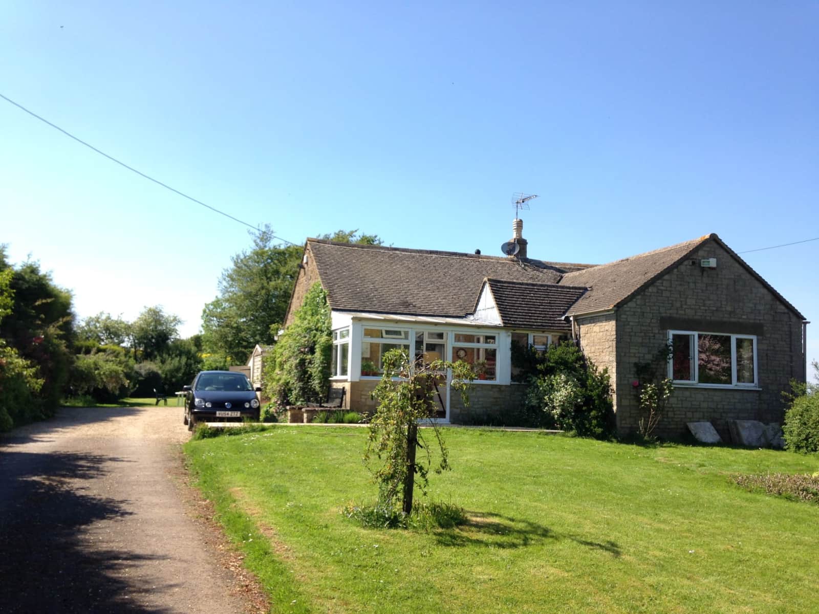 Housesitting assignment in Bourton on the Water, United Kingdom