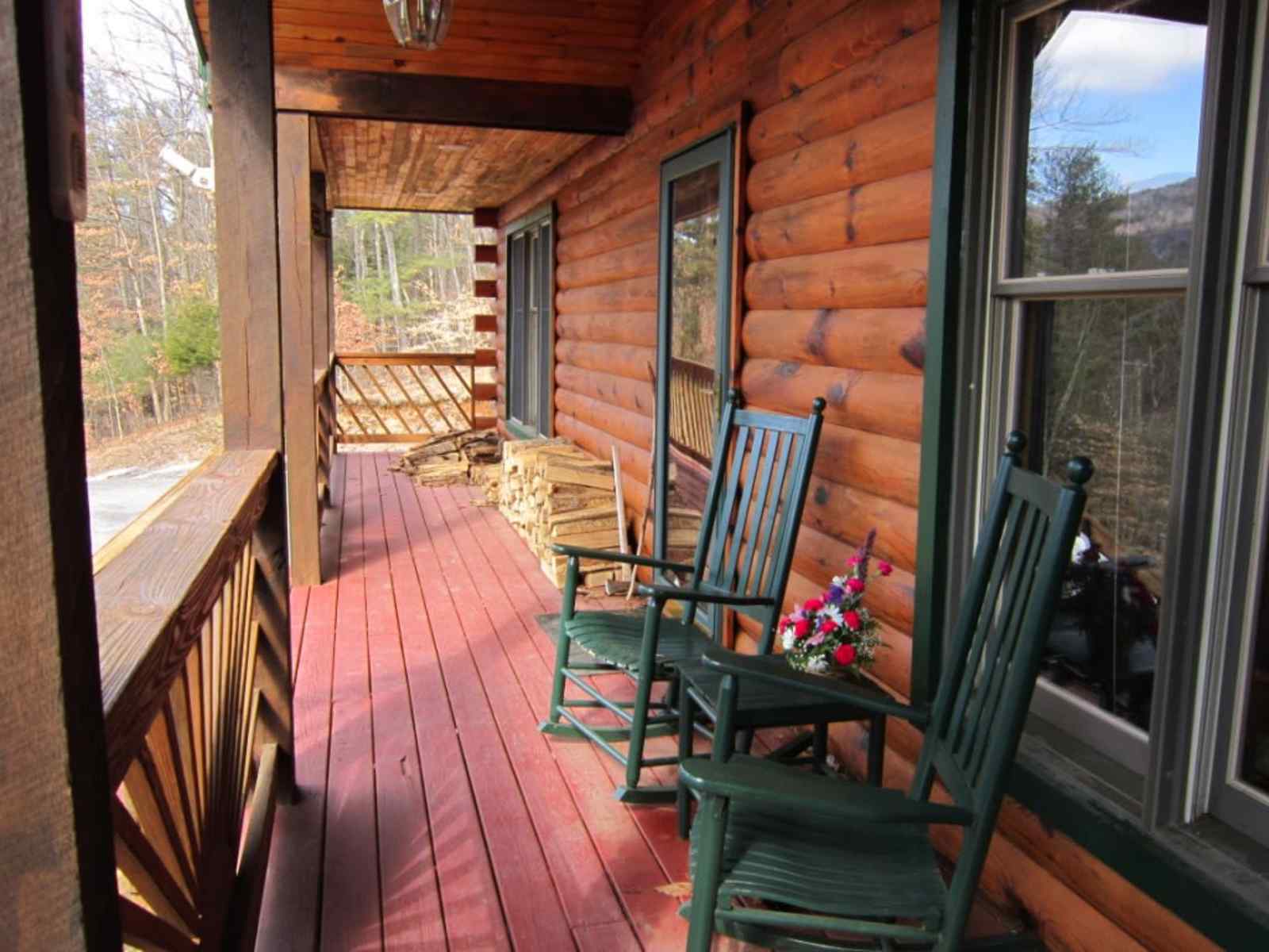 Housesitting assignment in Warrensburg, New York, United States