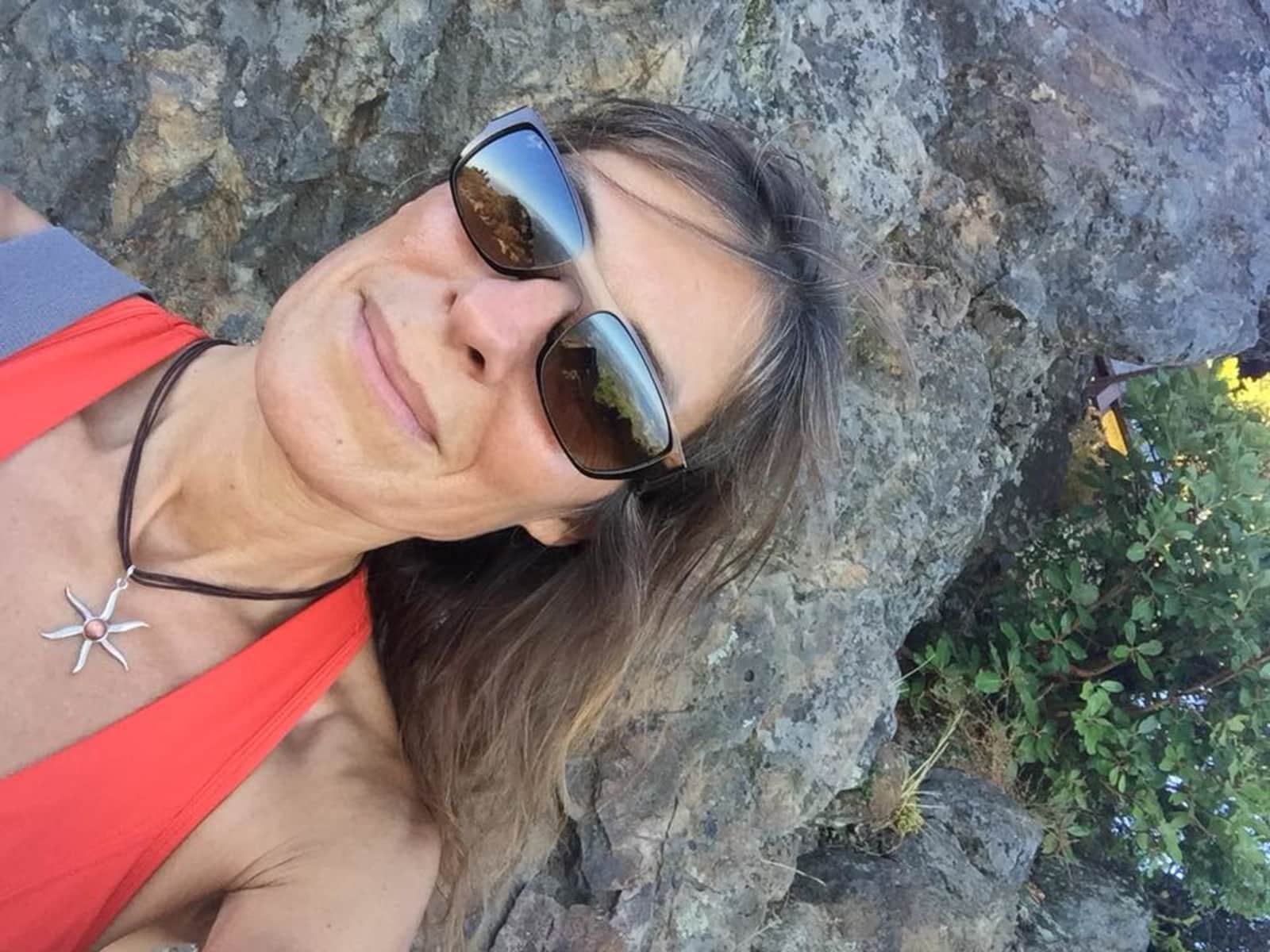 Helen from Honolulu, Hawaii, United States
