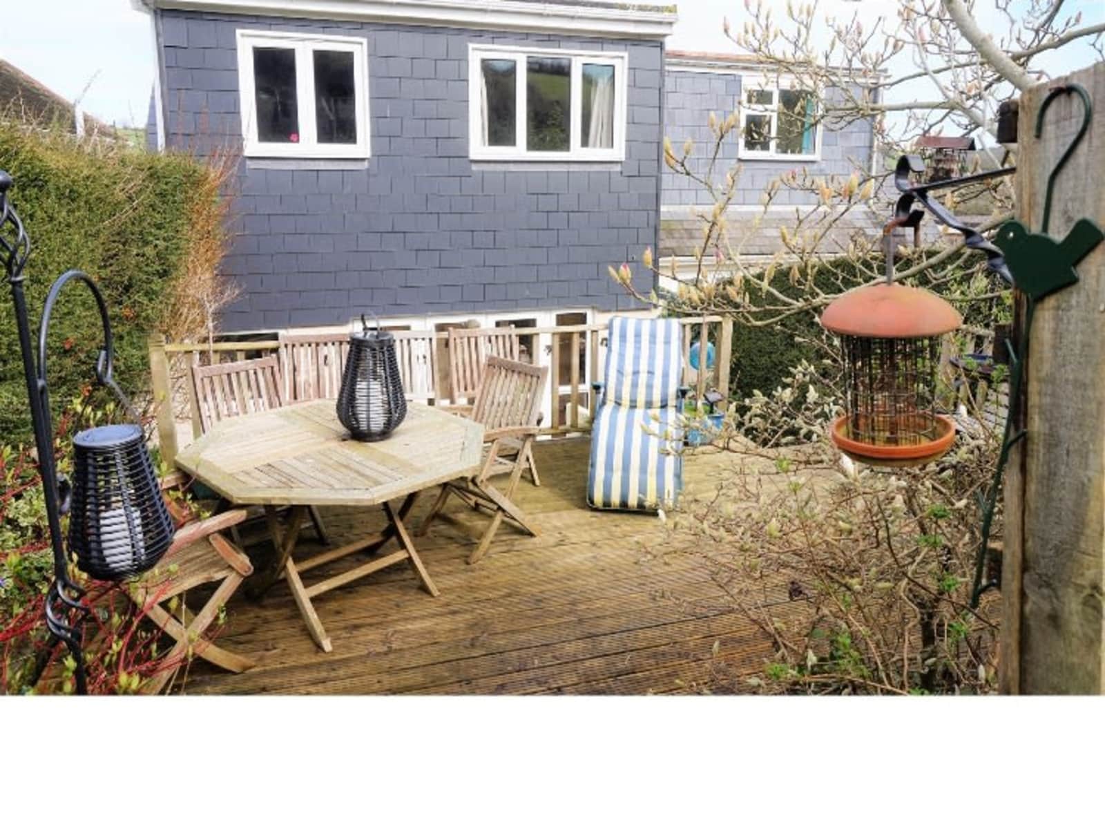 Housesitting assignment in Collaton St Mary, United Kingdom