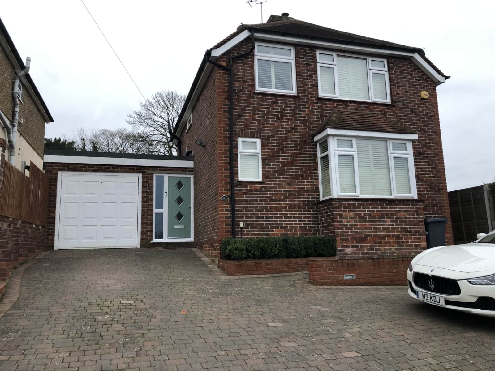 Housesitting assignment in High Wycombe, United Kingdom