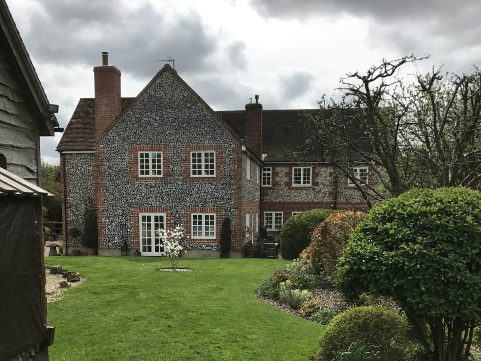 Housesitting assignment in Lambourn, United Kingdom