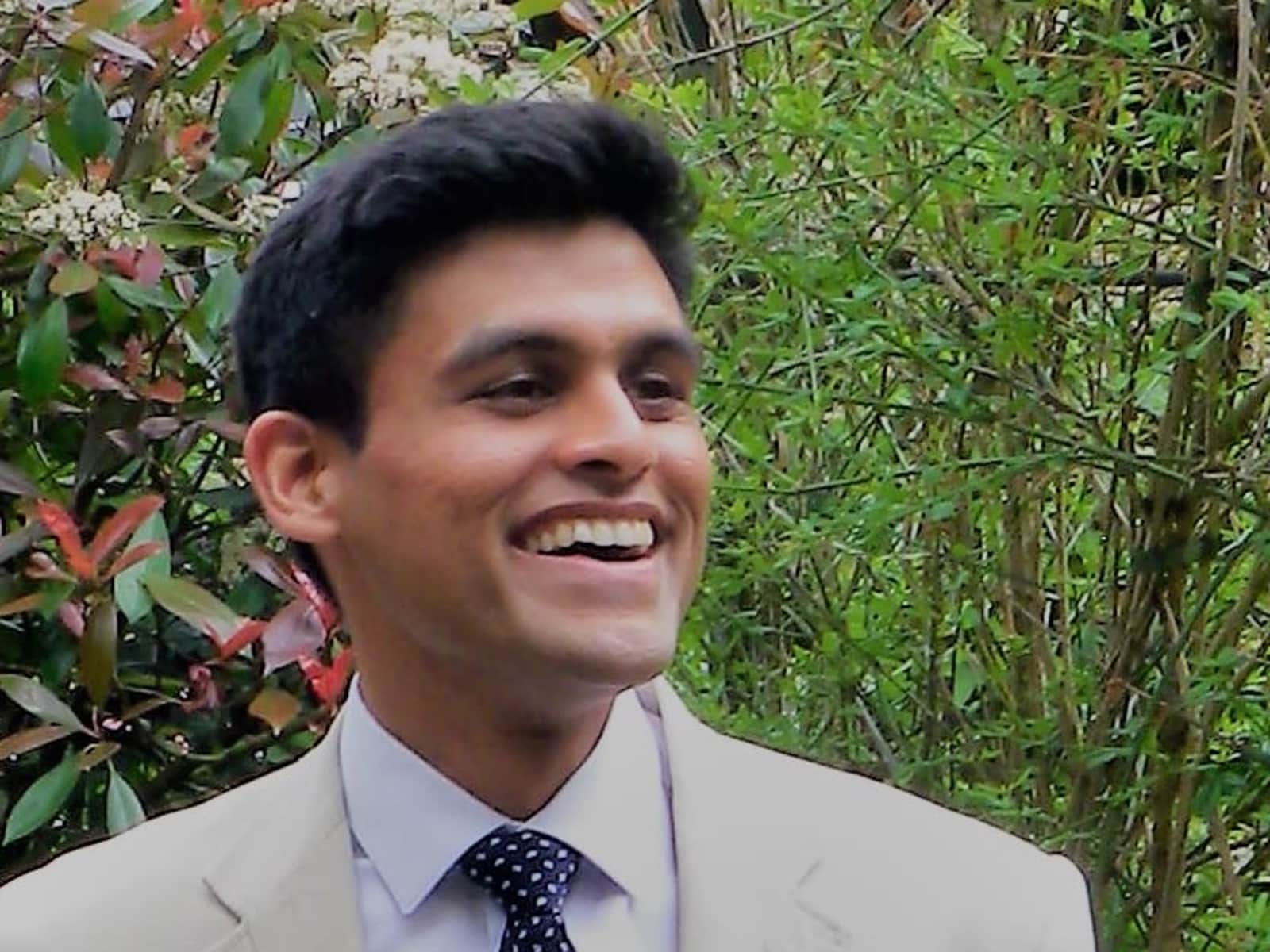 Ali from Egham, United Kingdom