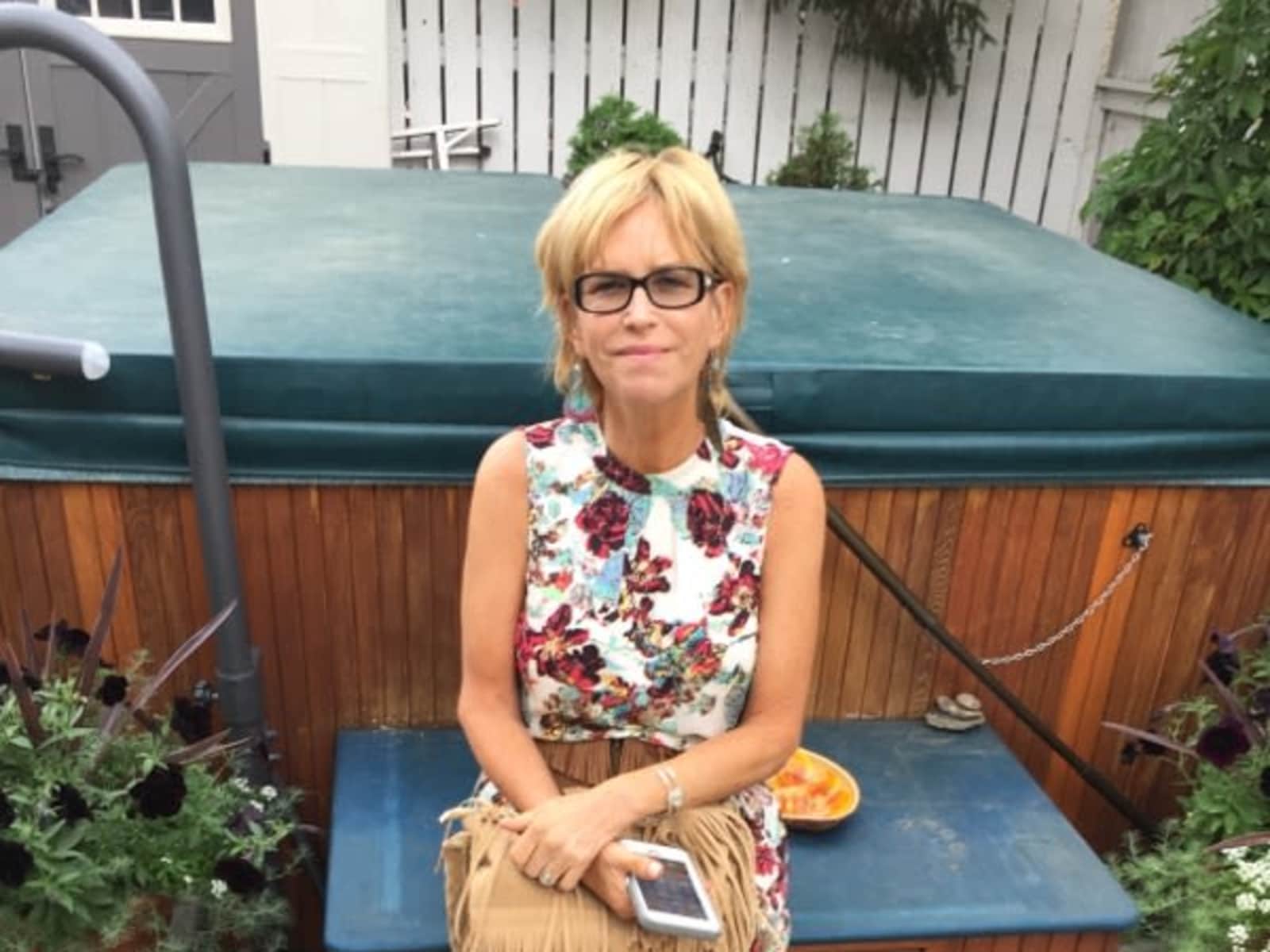 Lauren from Alvin, Texas, United States