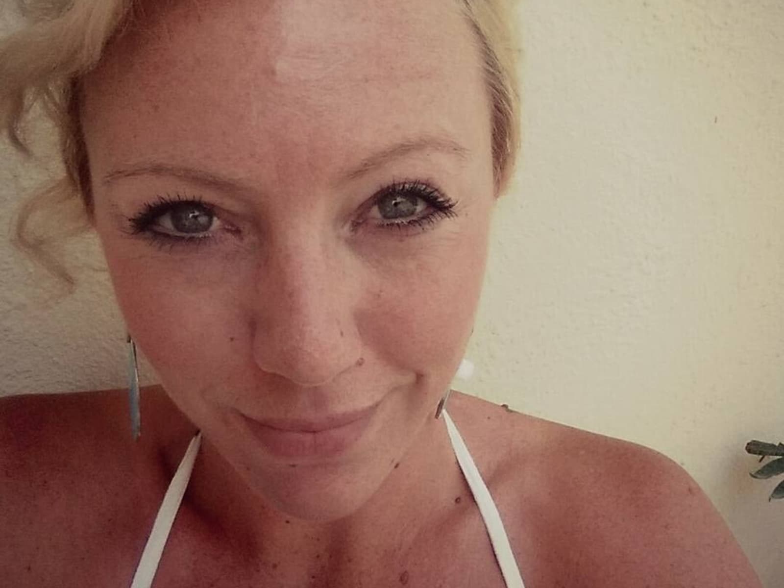 Emily from Nice, France