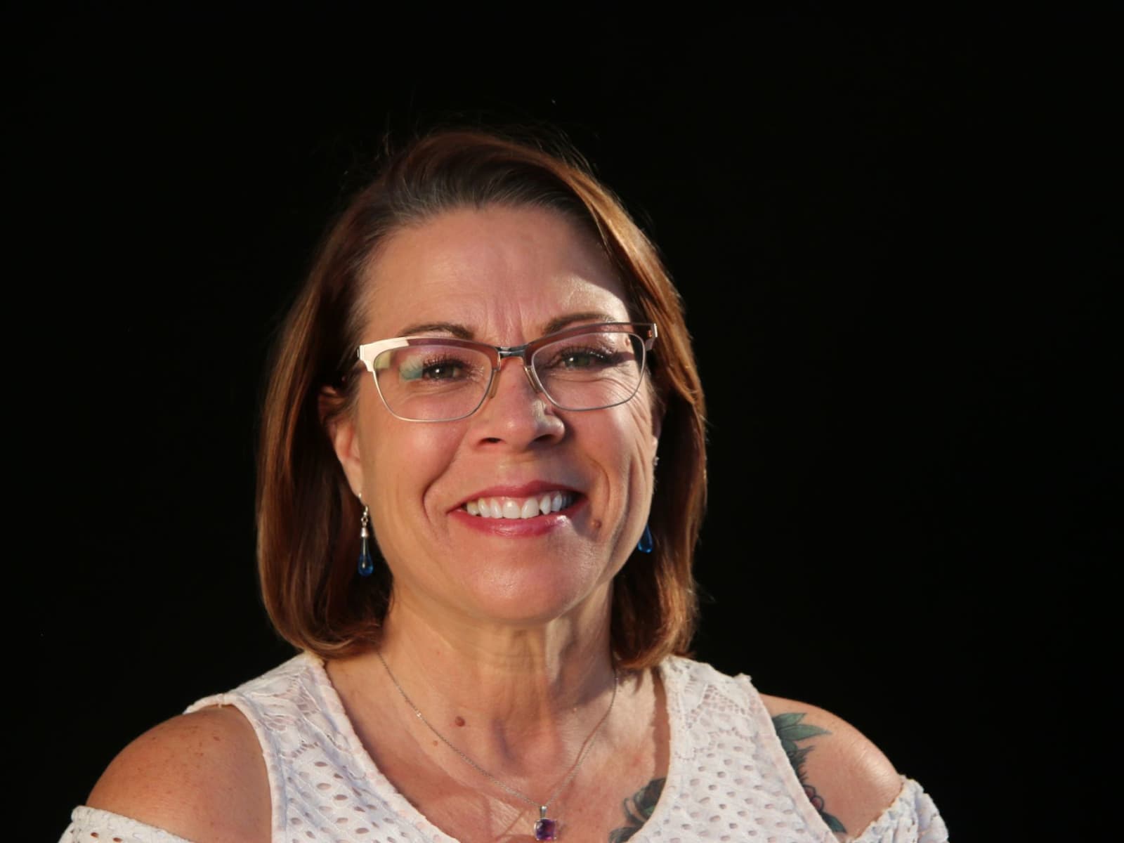 Linda lee from Los Angeles, California, United States