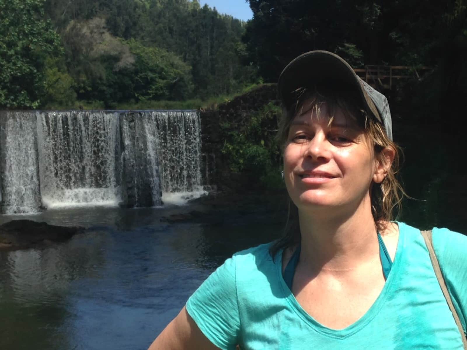 Simone from Vista, California, United States