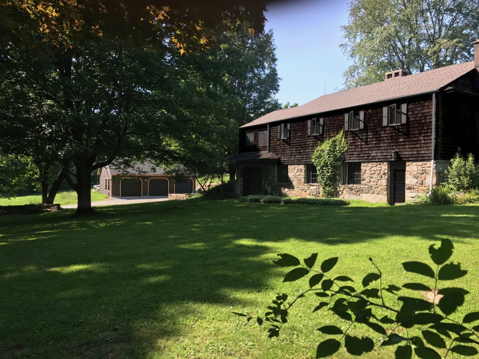 Housesitting assignment in Morris, Connecticut, United States