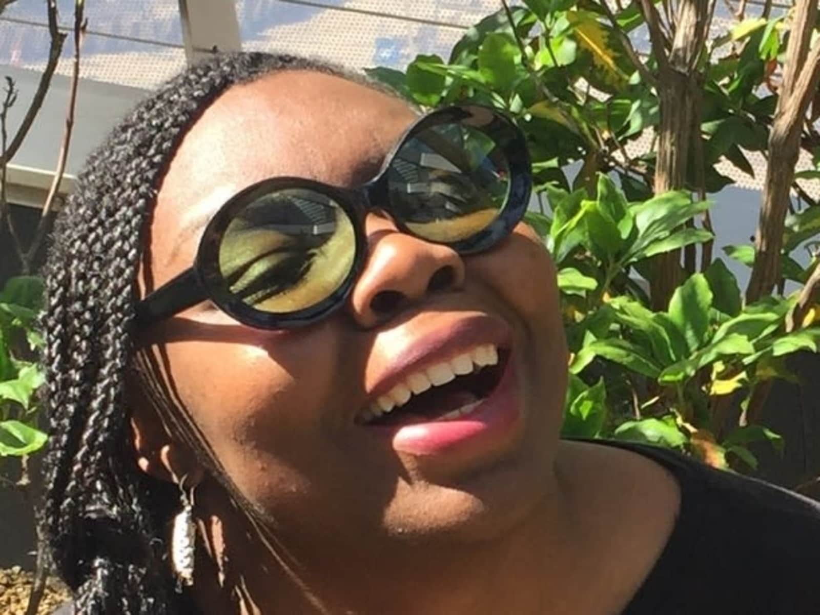 Tolu from City of London, United Kingdom