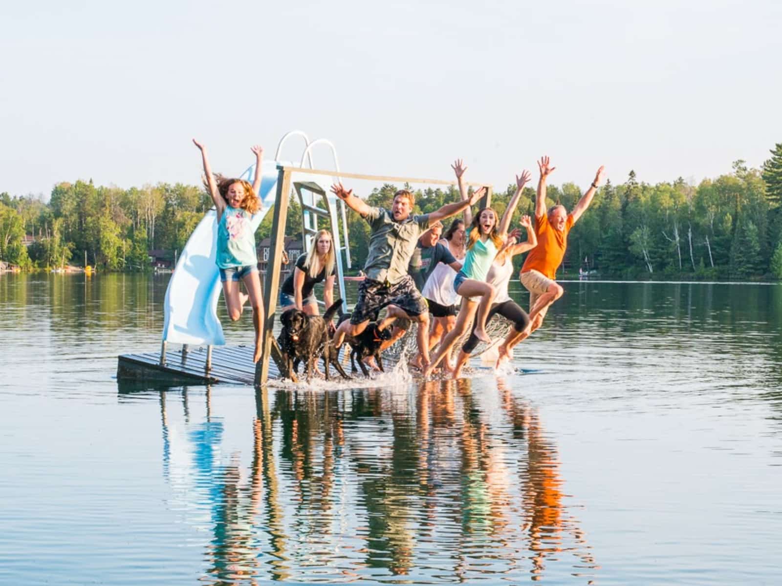 Dana & Laurie from Temiskaming Shores, Ontario, Canada