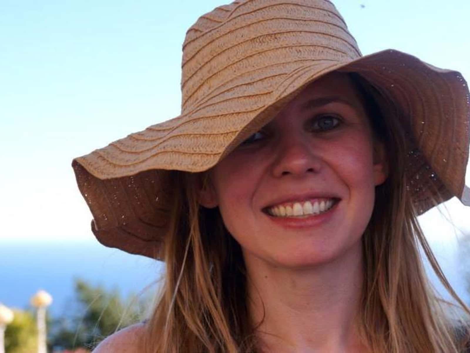 Natalia from Los Angeles, California, United States