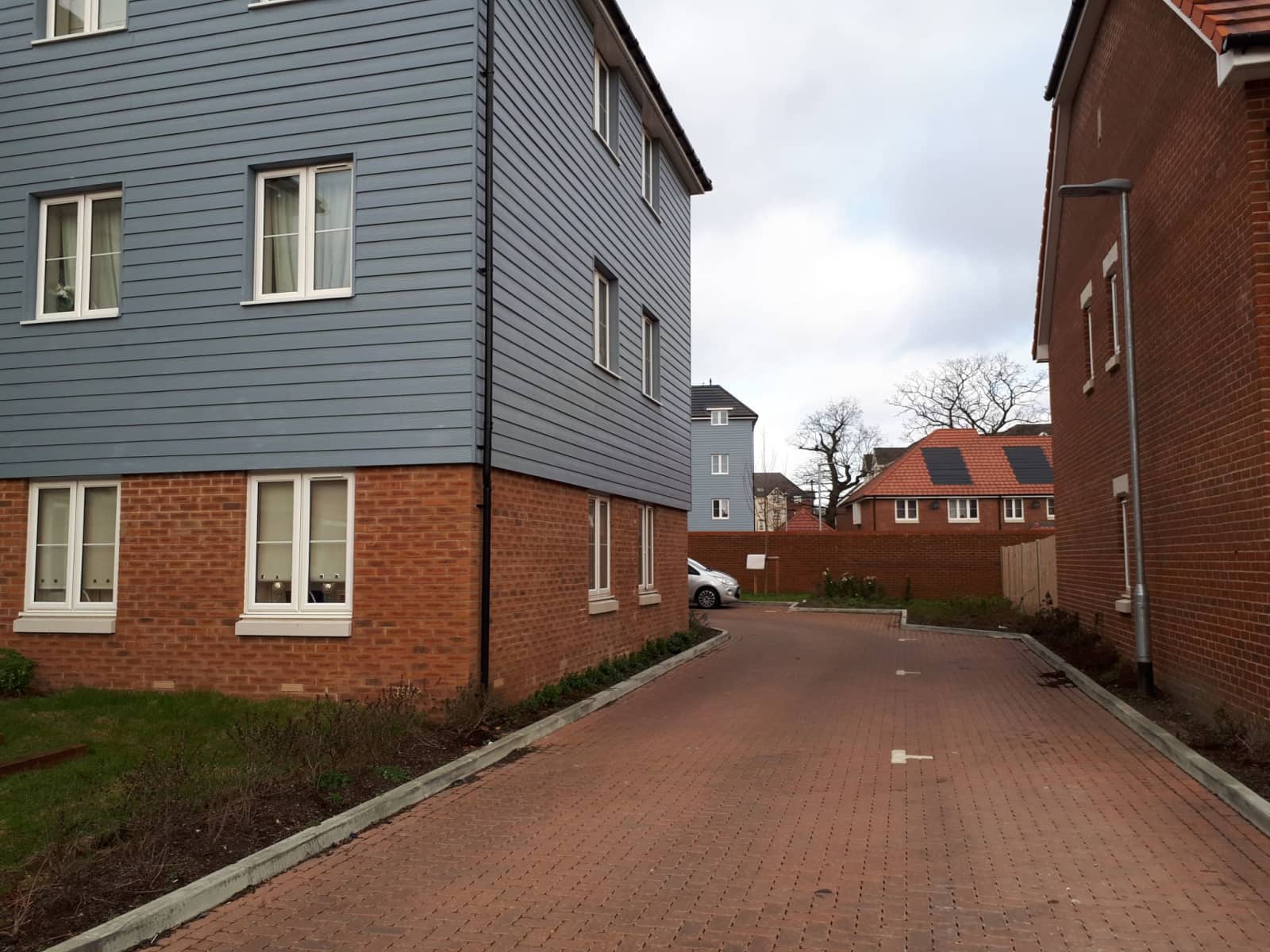 Housesitting assignment in Aldershot, United Kingdom