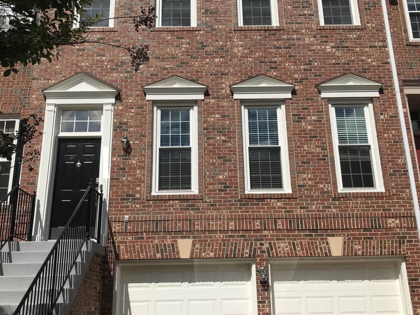 Housesitting assignment in Alexandria, Virginia, United States