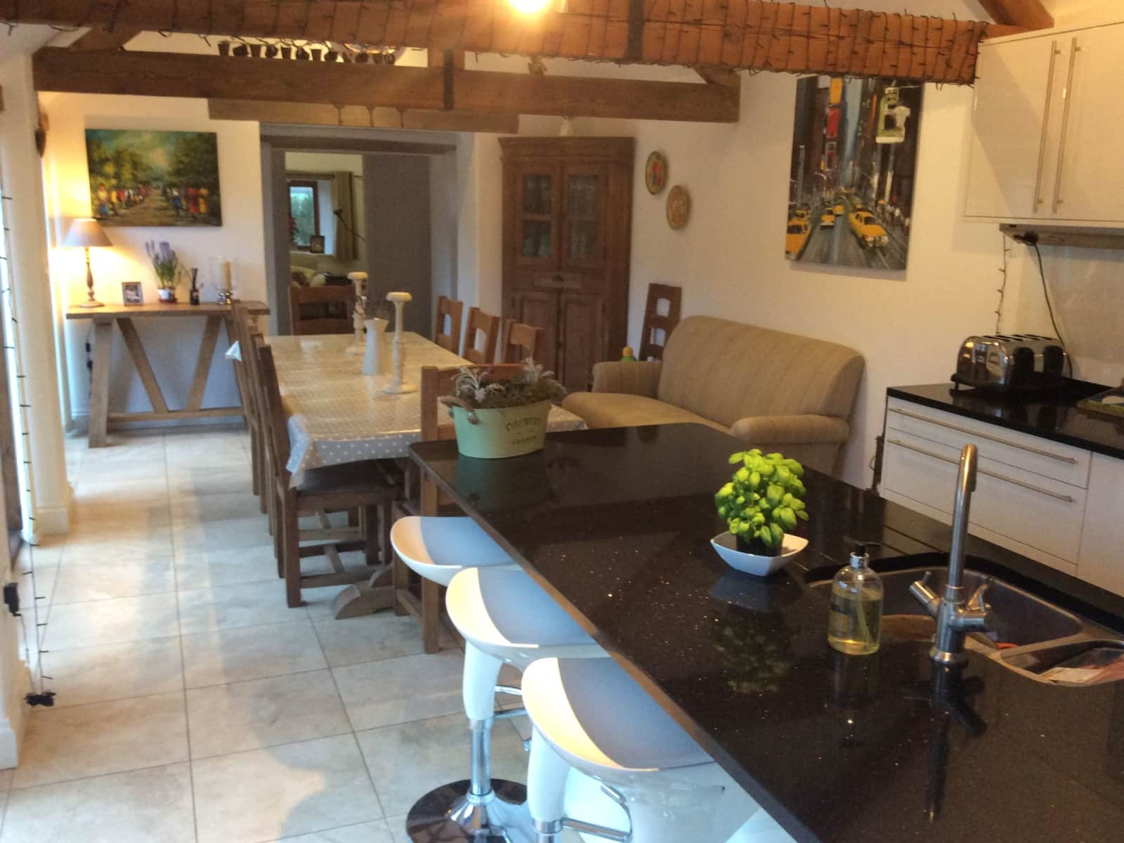 Housesitting assignment in Chippenham, United Kingdom