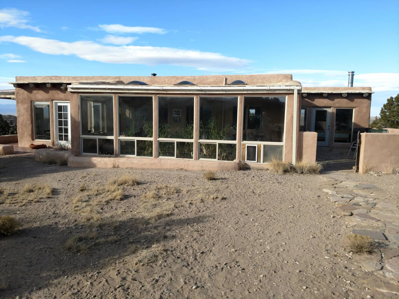 Housesitting assignment in Cerrillos, New Mexico, United States