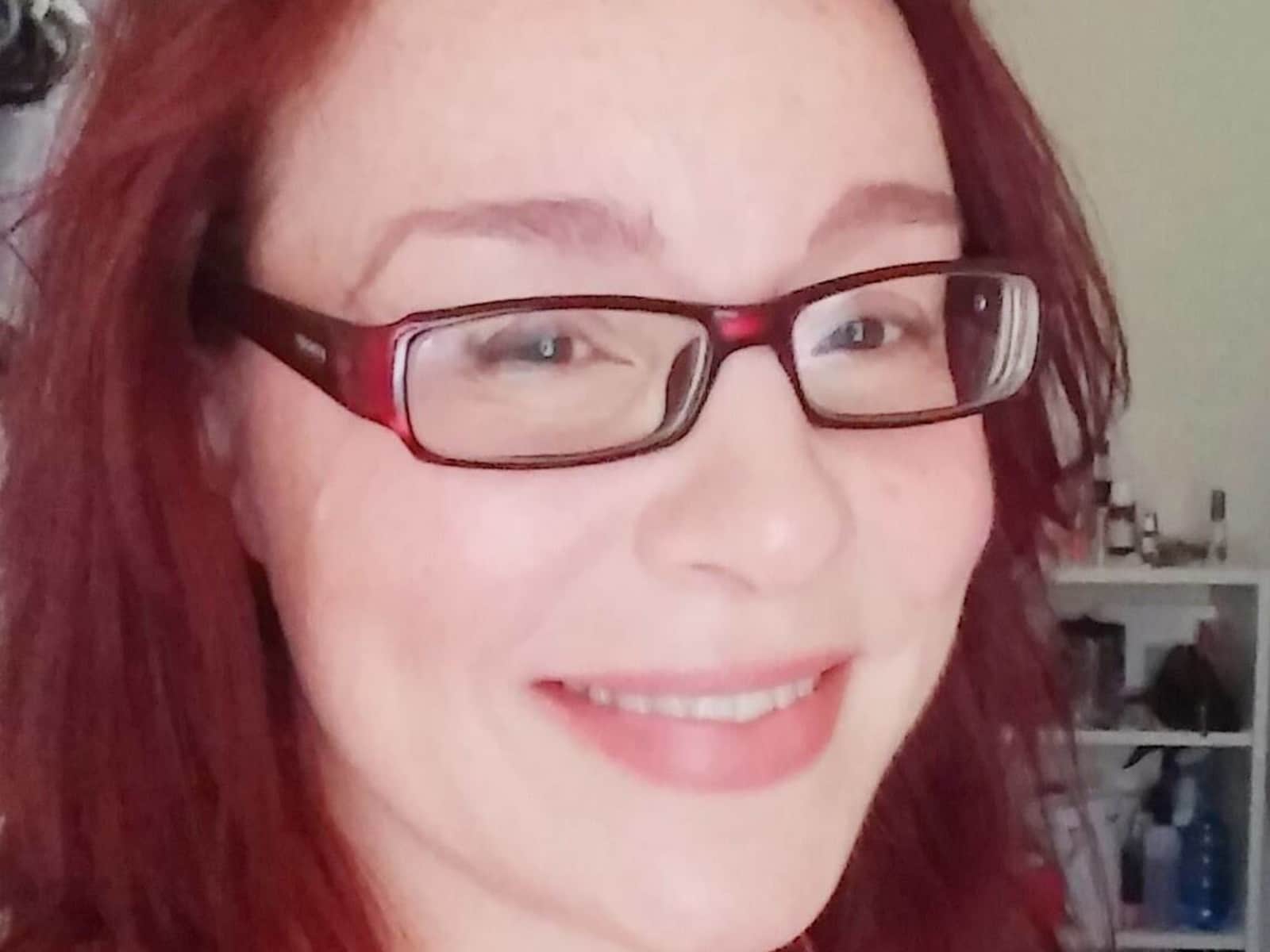 Zoe from Blackwood, United Kingdom