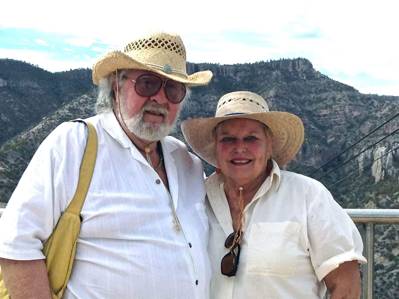 Carolee & Bob from Silver City, New Mexico, United States