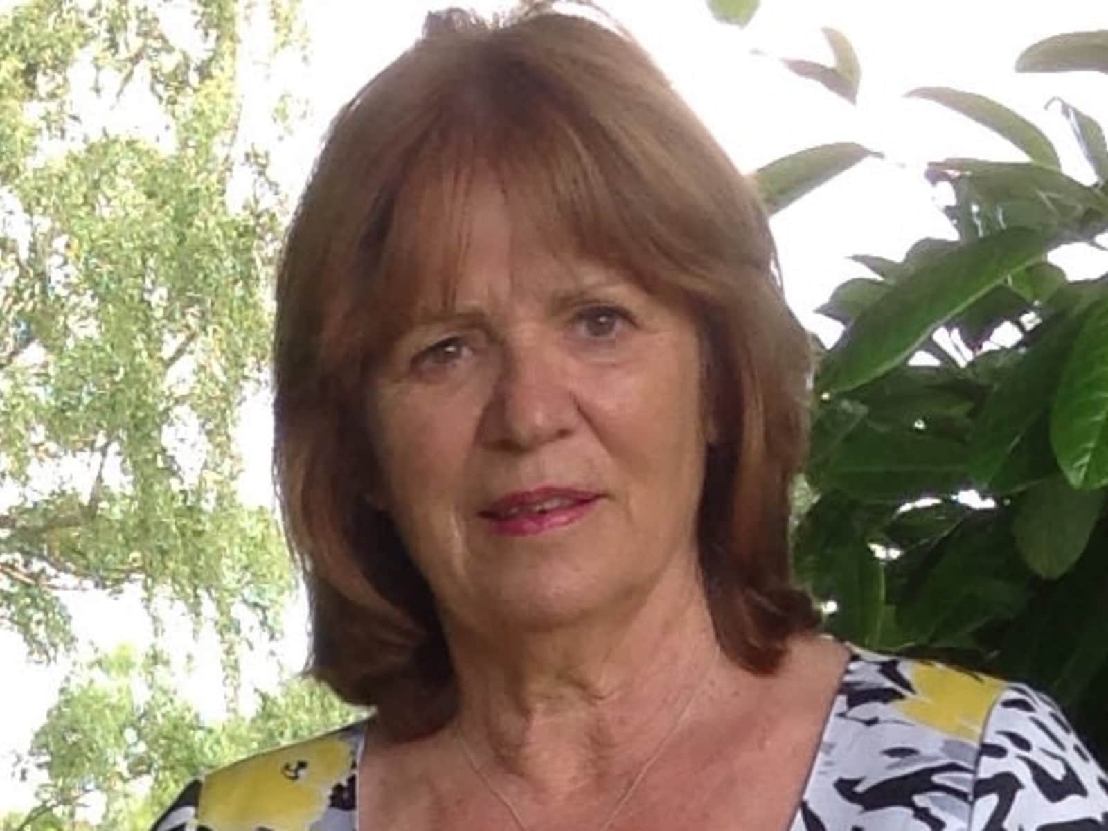 Caroline from Mount Maunganui, New Zealand