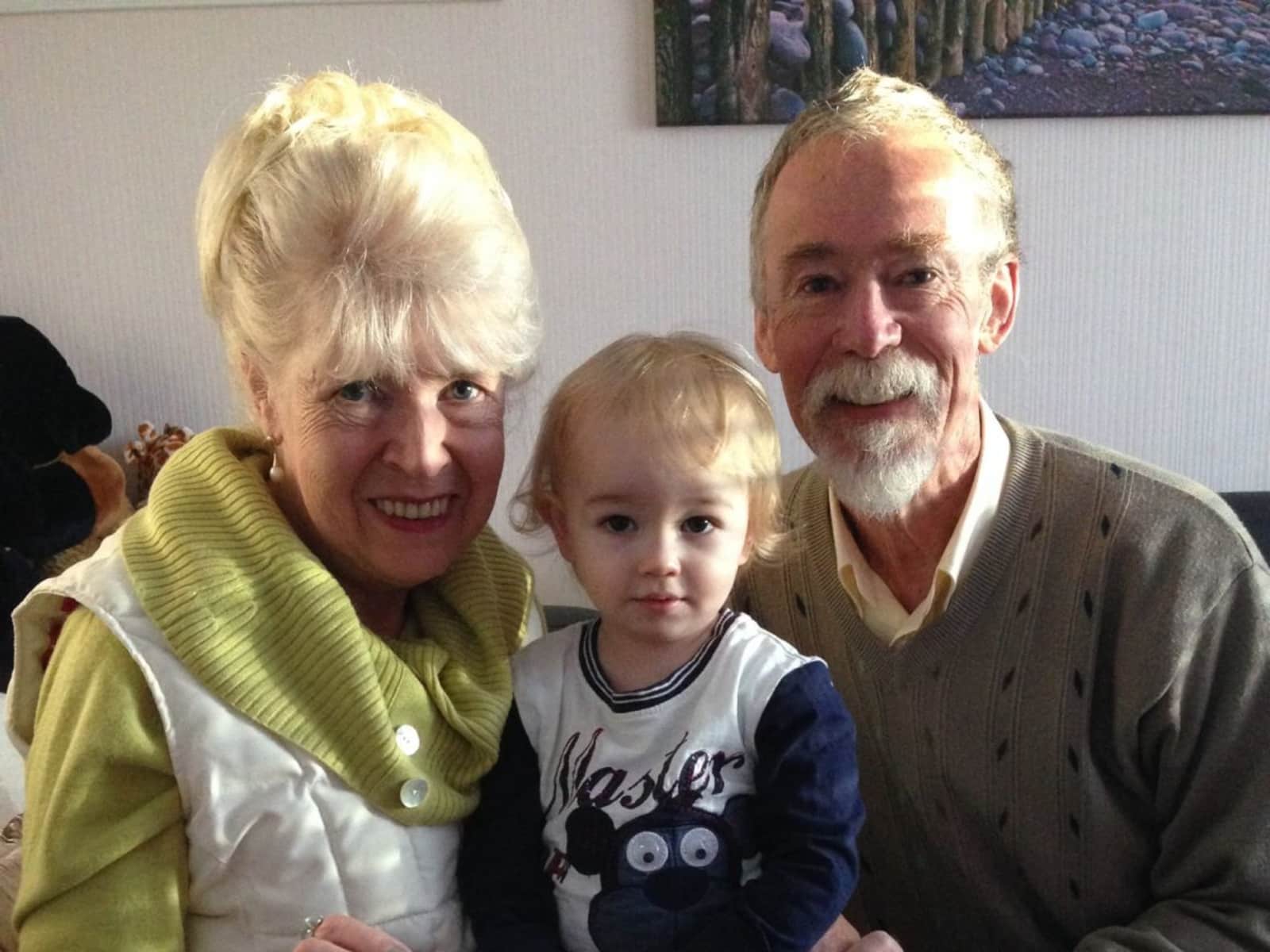 Jennie & Glenn from Bournemouth, United Kingdom