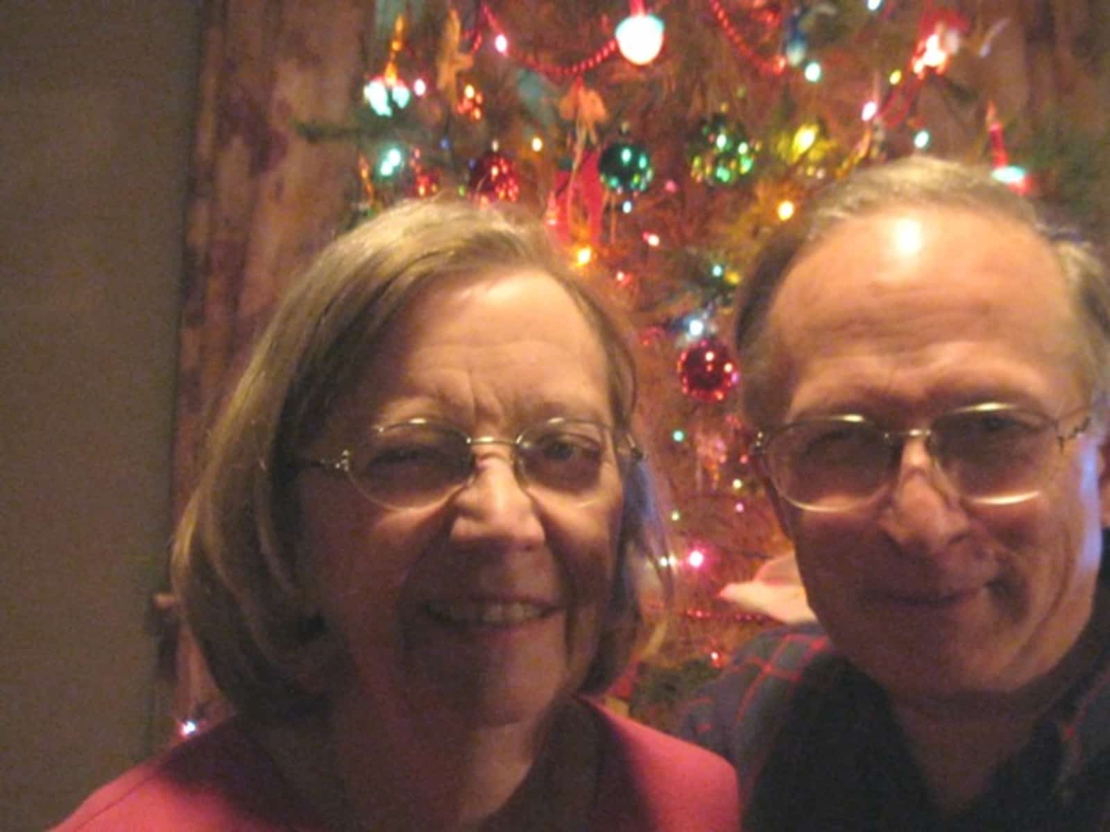 Charlie & Mary from Lockhart, Texas, United States