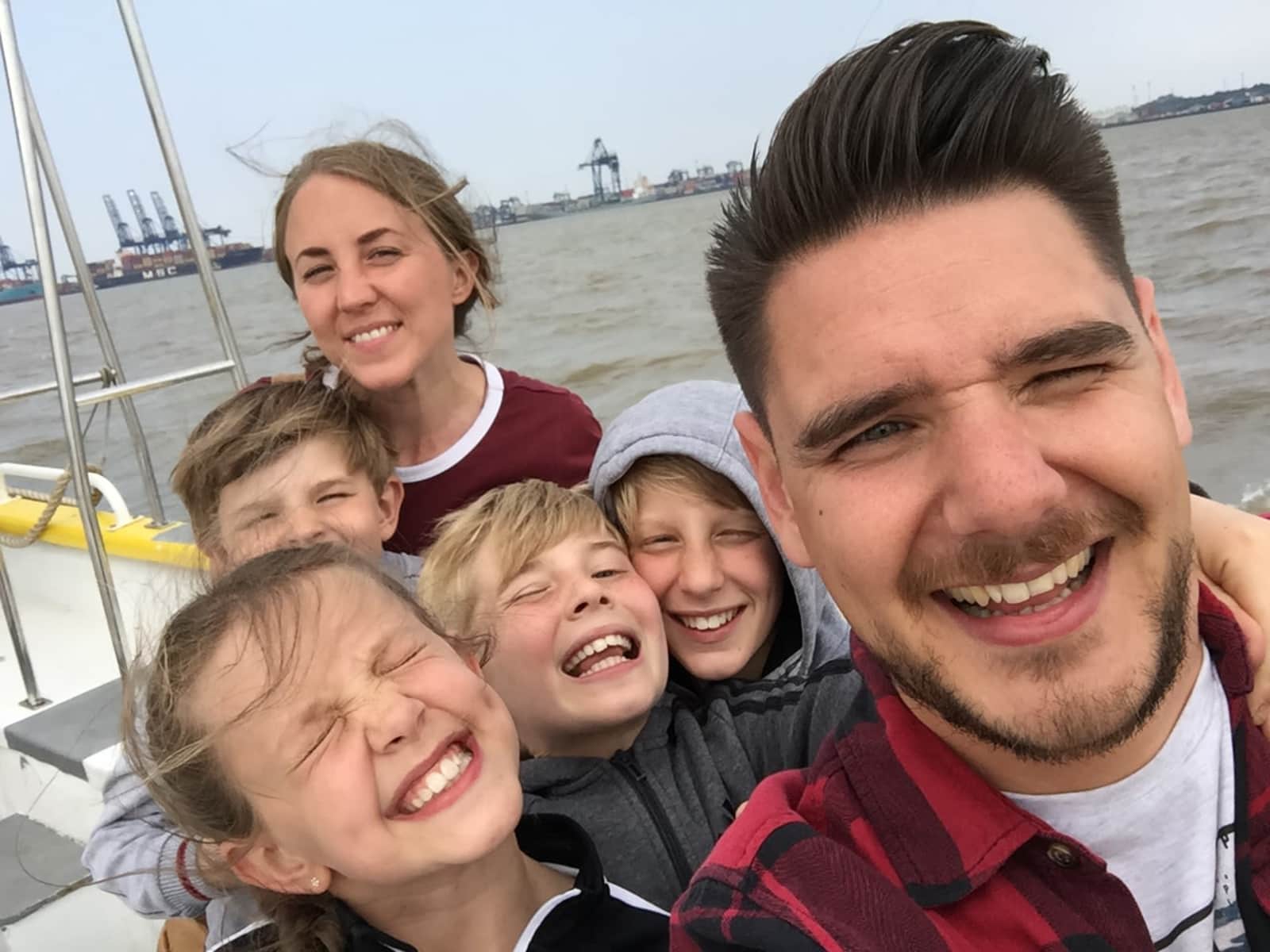 Hannah & Nathan from Hadleigh, United Kingdom