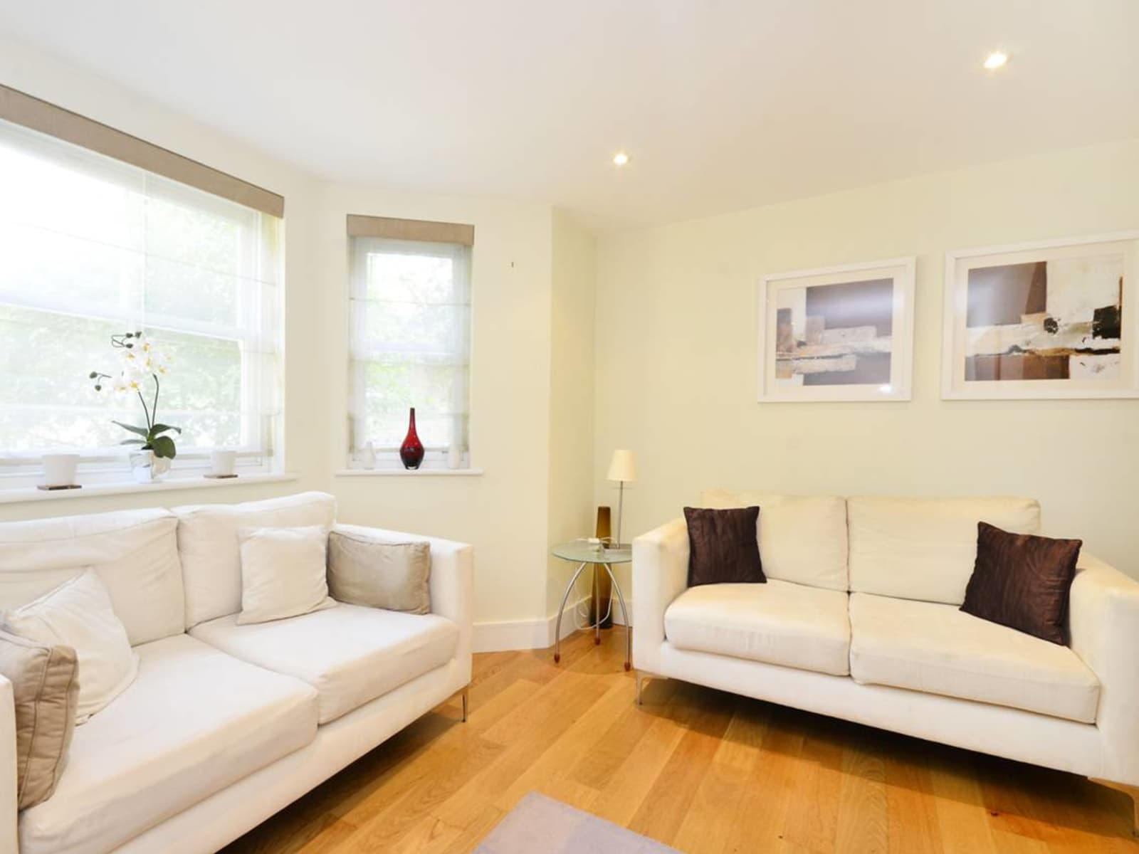 Housesitting assignment in Putney, United Kingdom