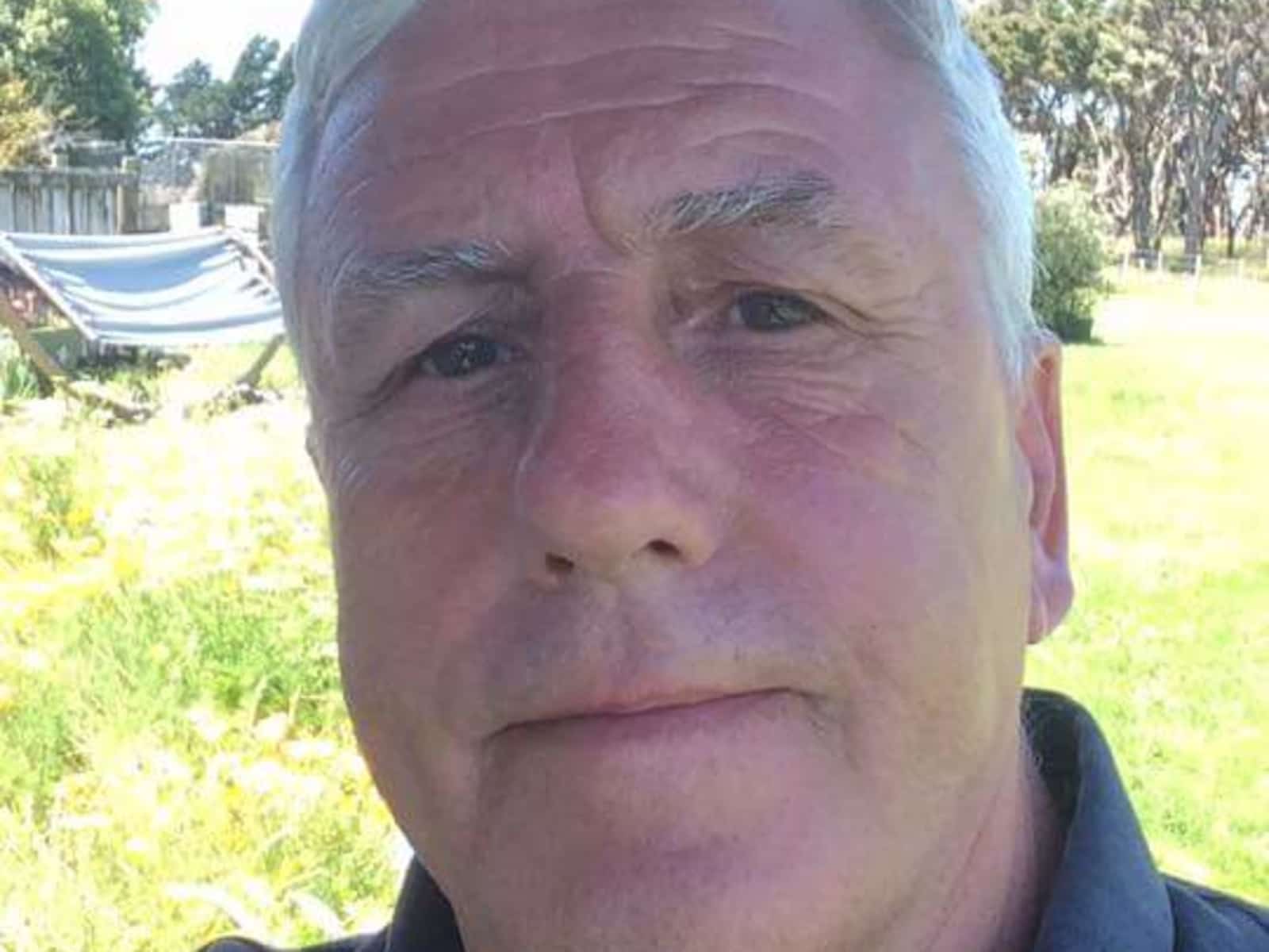 Robert from Bracknell, United Kingdom